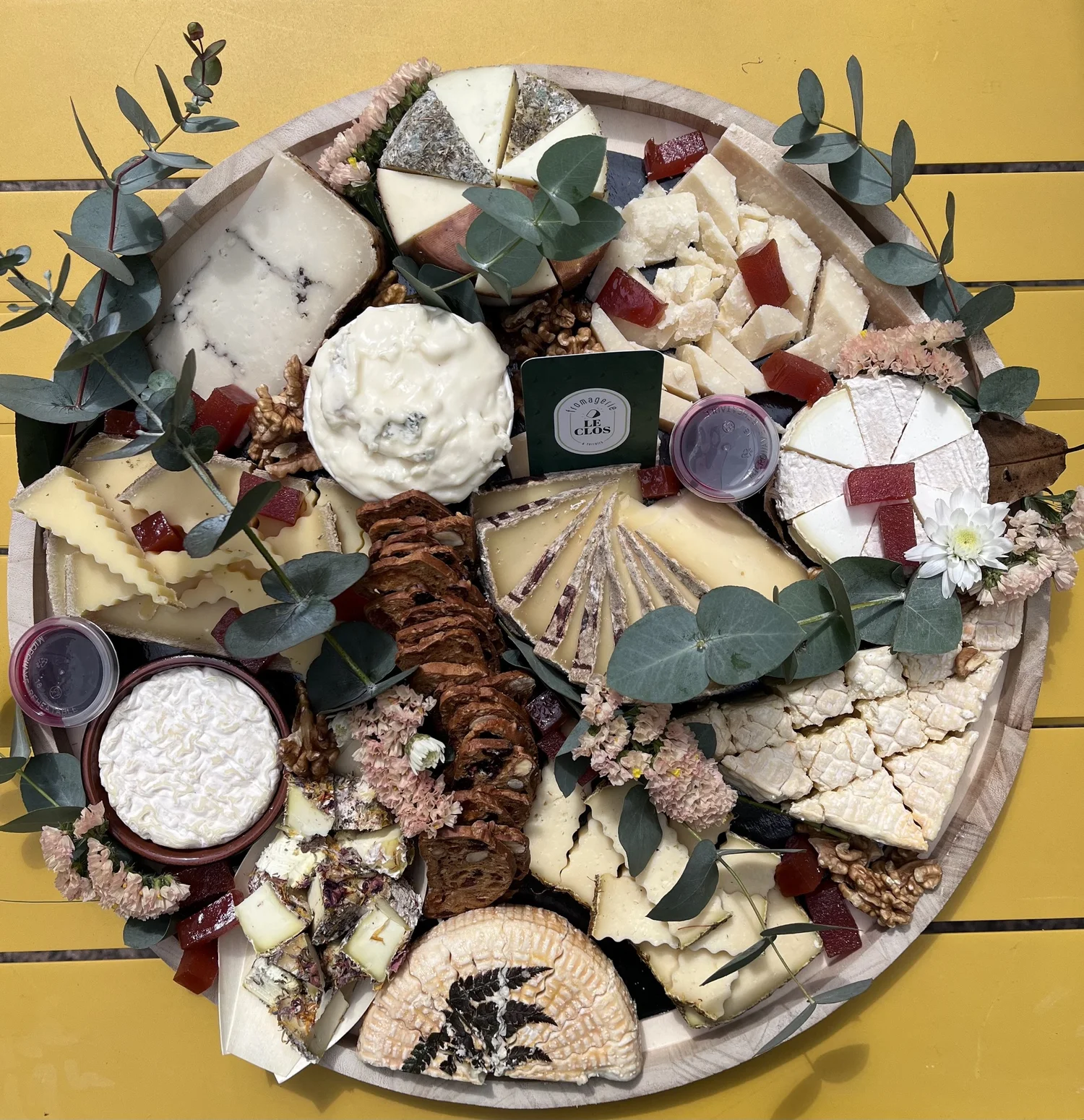 Plateau à Fromage En Bois Beige Mat – Support Présentoir
