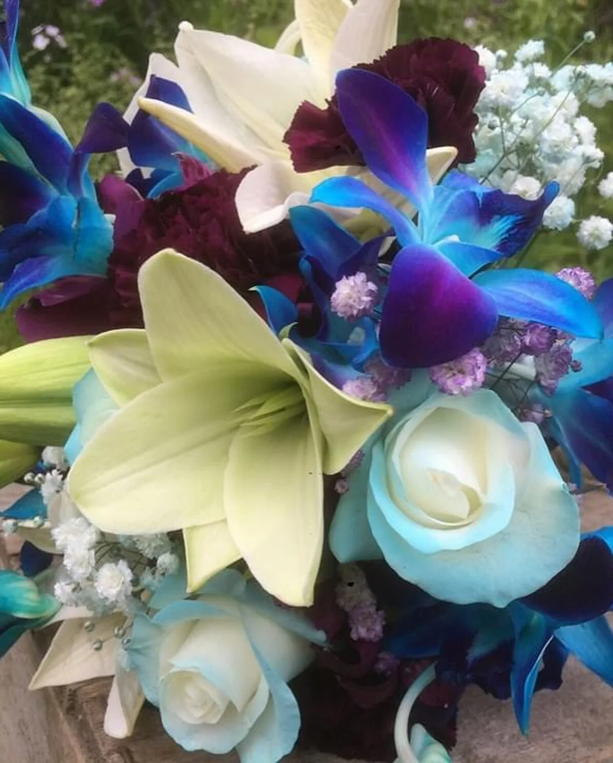 I still have a few openings for the 2024 wedding season! Message me for more details on how I can make your dream day beautiful!