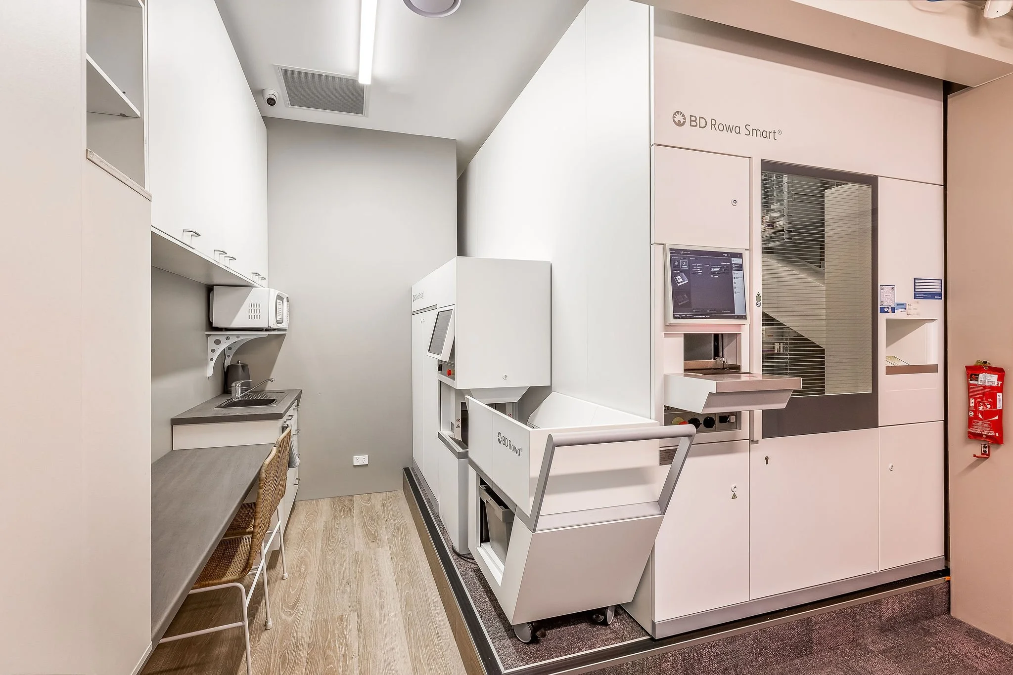 WestBusseltonPharmacy_-5.jpg