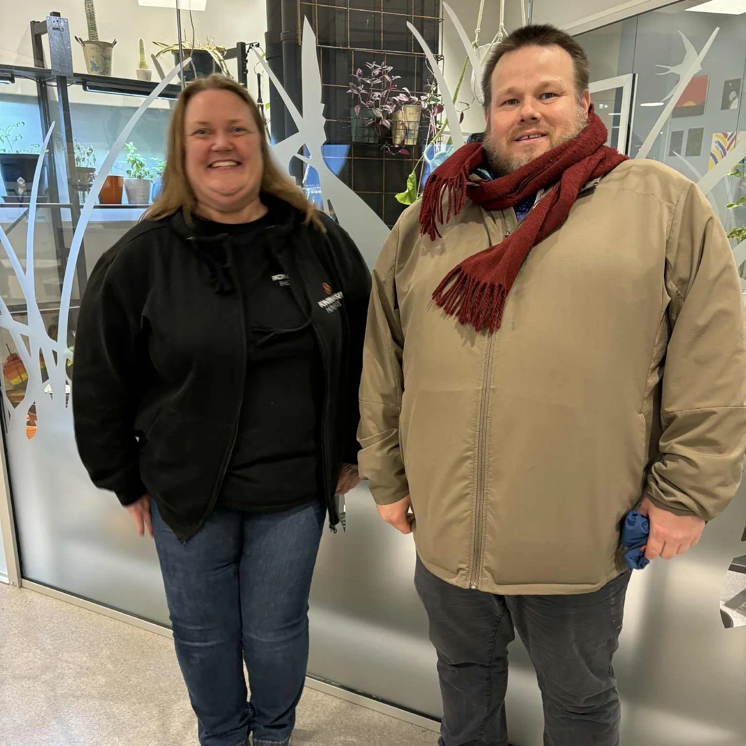 🤩🤩Tine og Terje er de to heldige vinnerne av totalt fem stykker som f&aring;r gratis synspr&oslash;ve, innfatning opp til 699,- ​, hensiktsmessige glass ​og brilletilpasning av @brilleland  H&oslash;nefoss.

👓Brilleland forteller at de har arrange