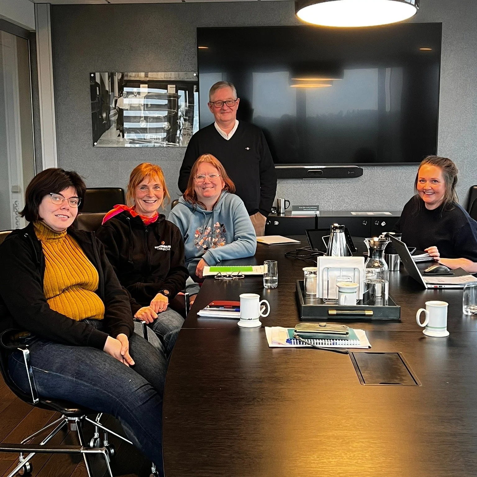 Fontenehuset har en egen partnerskapsgruppe som jobber opp mot v&aring;re st&oslash;ttespillere og samarbeidspartnere. M&aring;let er &aring; skape gode partnerskap som likeverdige partnere. Fontenehuset &oslash;nsker ikke &aring; v&aelig;re en passi