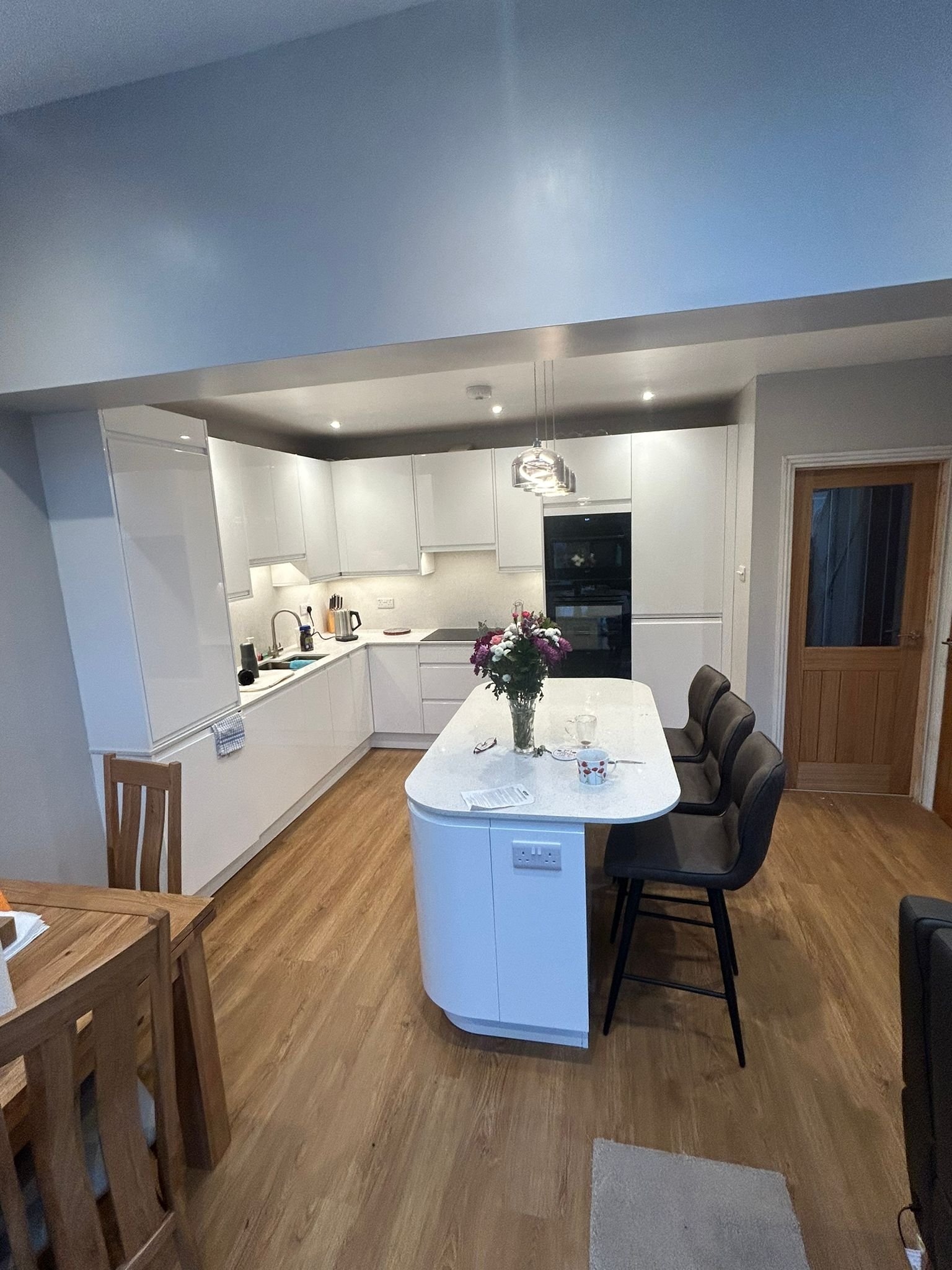 WhatsApp Image 2024-11-12 at 15.50.58 (1).jpeg