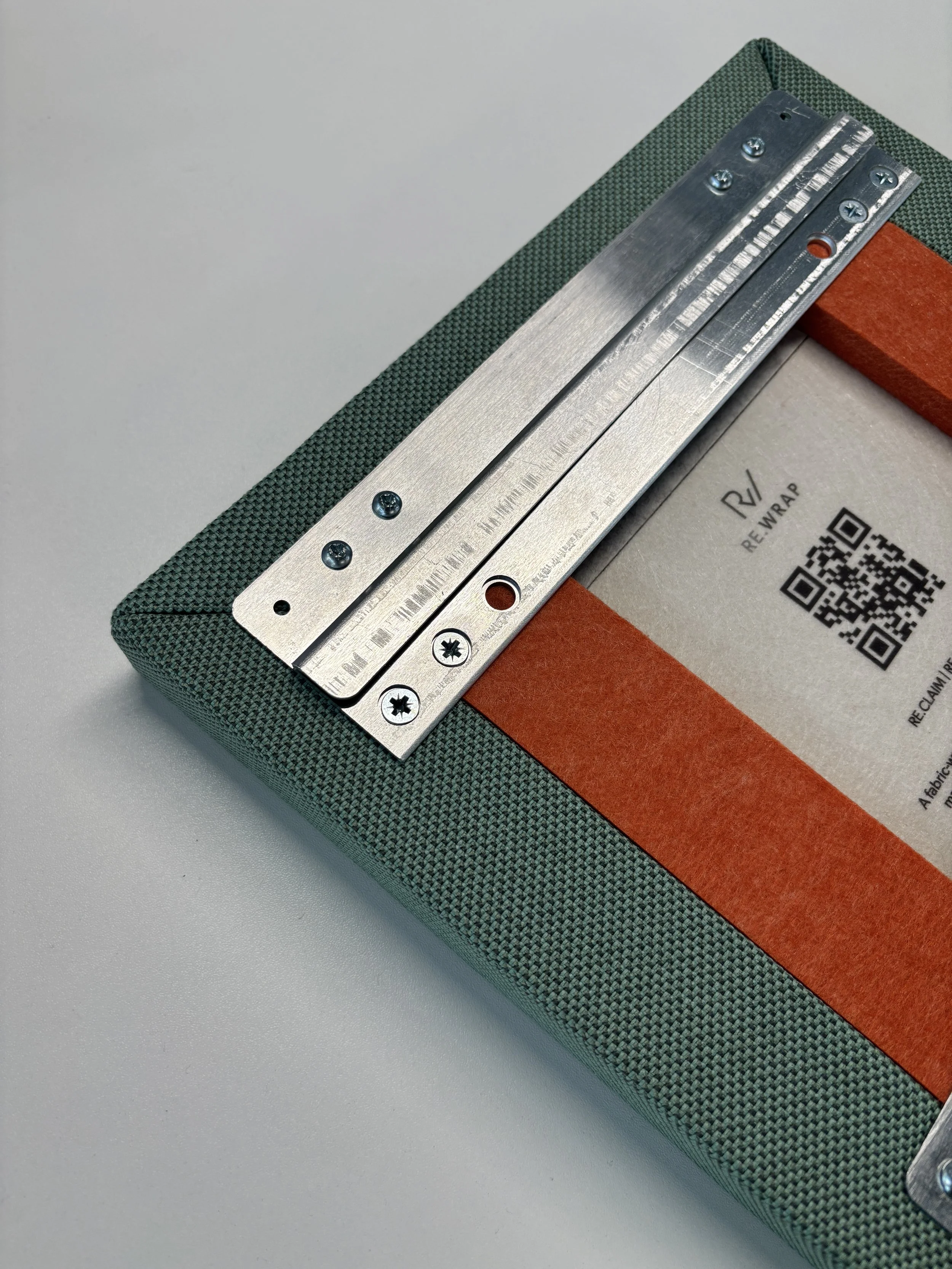 PET - Rewrap Panel