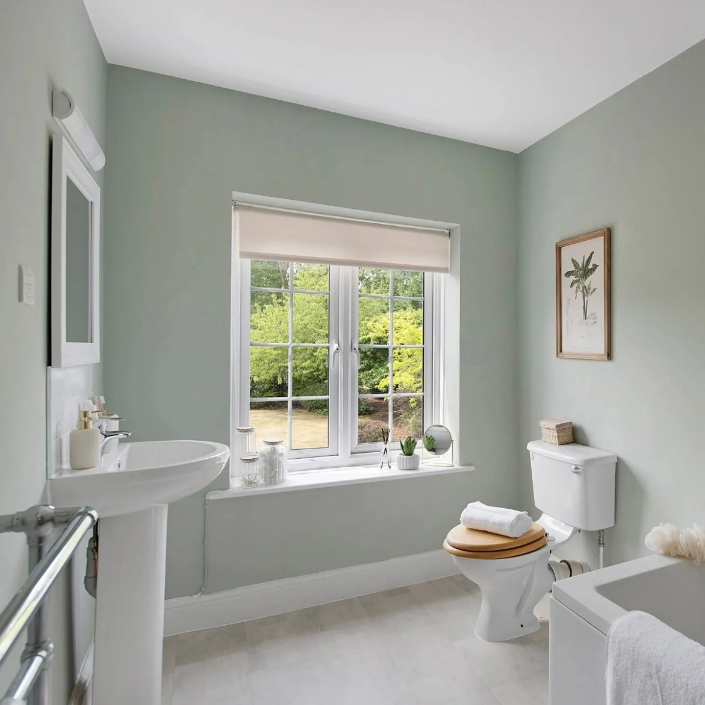 Bathroom Dilemmas 

When you're selling your home your bathroom could be giving you a headache.

Dated bathrooms won't attract the right attention, so how do you solve the problem?

In some circumstances replacing is the best option however it's not 
