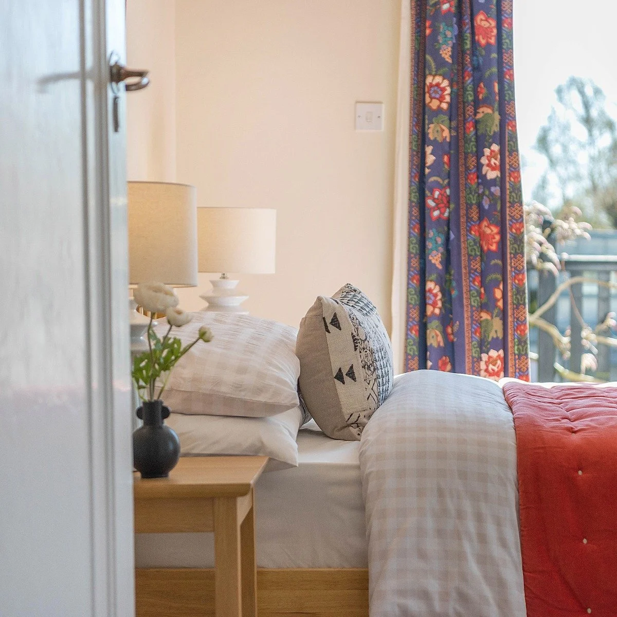 How do you stage your lived in home?

For a lived-in home, an action plan is the ideal starting point.

That&rsquo;s where this project started, together, we walked through each room, discussing the purpose of every space and identifying what needed 