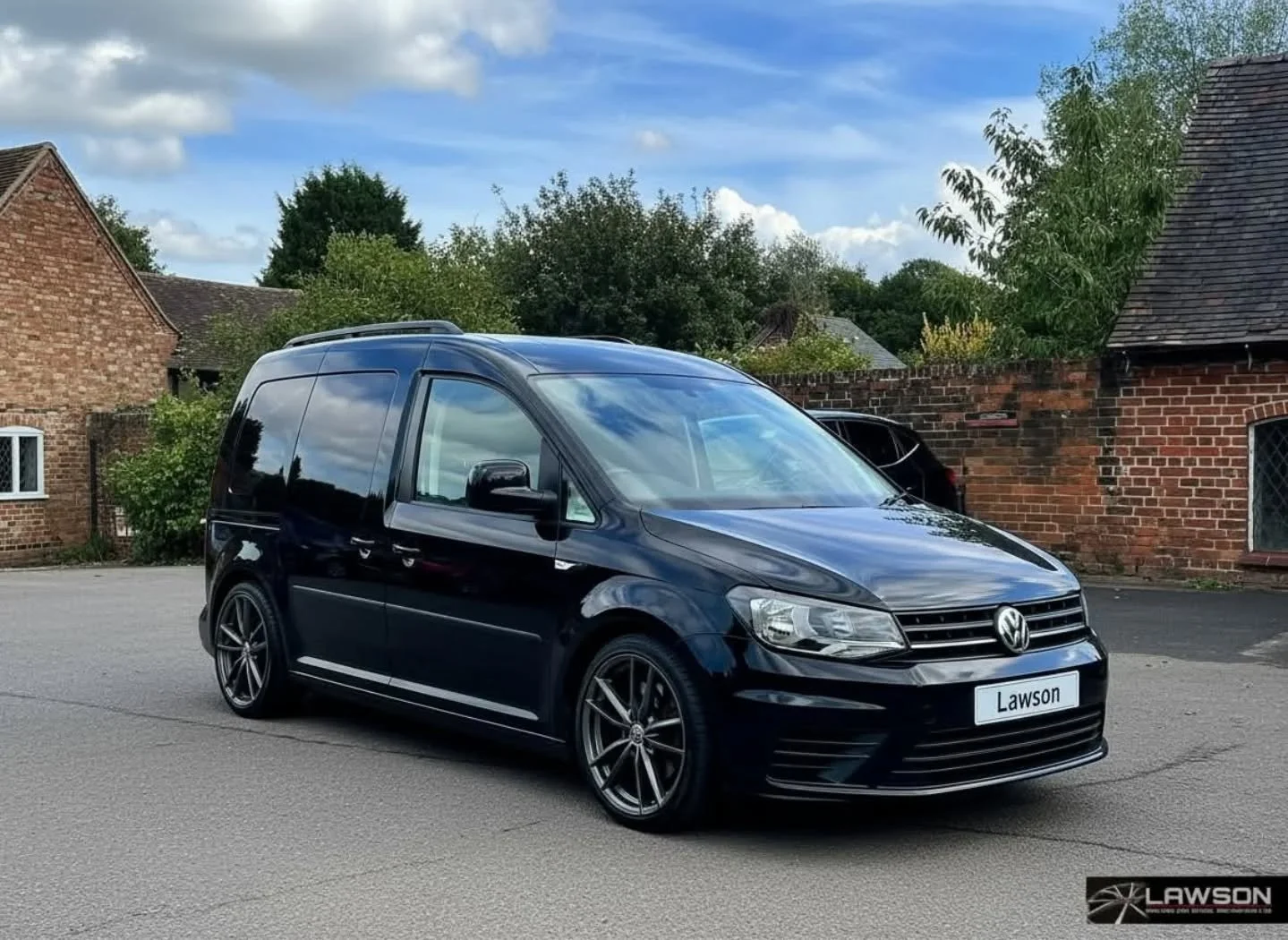 VW Golf R Pretoria Style Wheels 

LAST SET REMAINING ⬇️ in Gunmetal Grey 👌

19" Gunmetal which are pictured here on a VW #caddy but also look great on #vwgolf, #seatleon, and #skoda 

&pound;599 reduced from &pound;639.
Tyre packages also avail