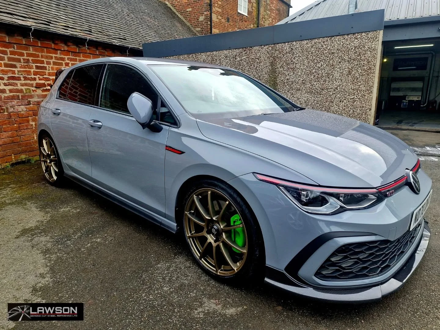 Cory's #vwgti left us today, finished off with fresh wheels, calipers and a valet 👌
Thanks for the custom Cory.

Our services include:
Diamond Cut Wheel Repairs ✔️
Standard Alloy Repairs ✔️
Colour Changes ✔️
Vehicle Valeting ✔️
Ceramic Coatings ✔️
M