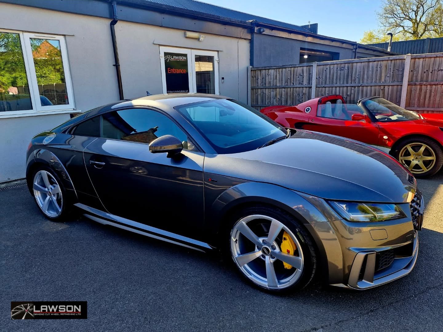A few more sets of wheels back on the road this week.
Pictures show this #auditt with 4 freshly recut wheels, The #NissanGtr with 4 fresh refurbished wheels, valet and Ceramic coat, the #golfgtd showing off its brand new set of VW Adelaide style Allo