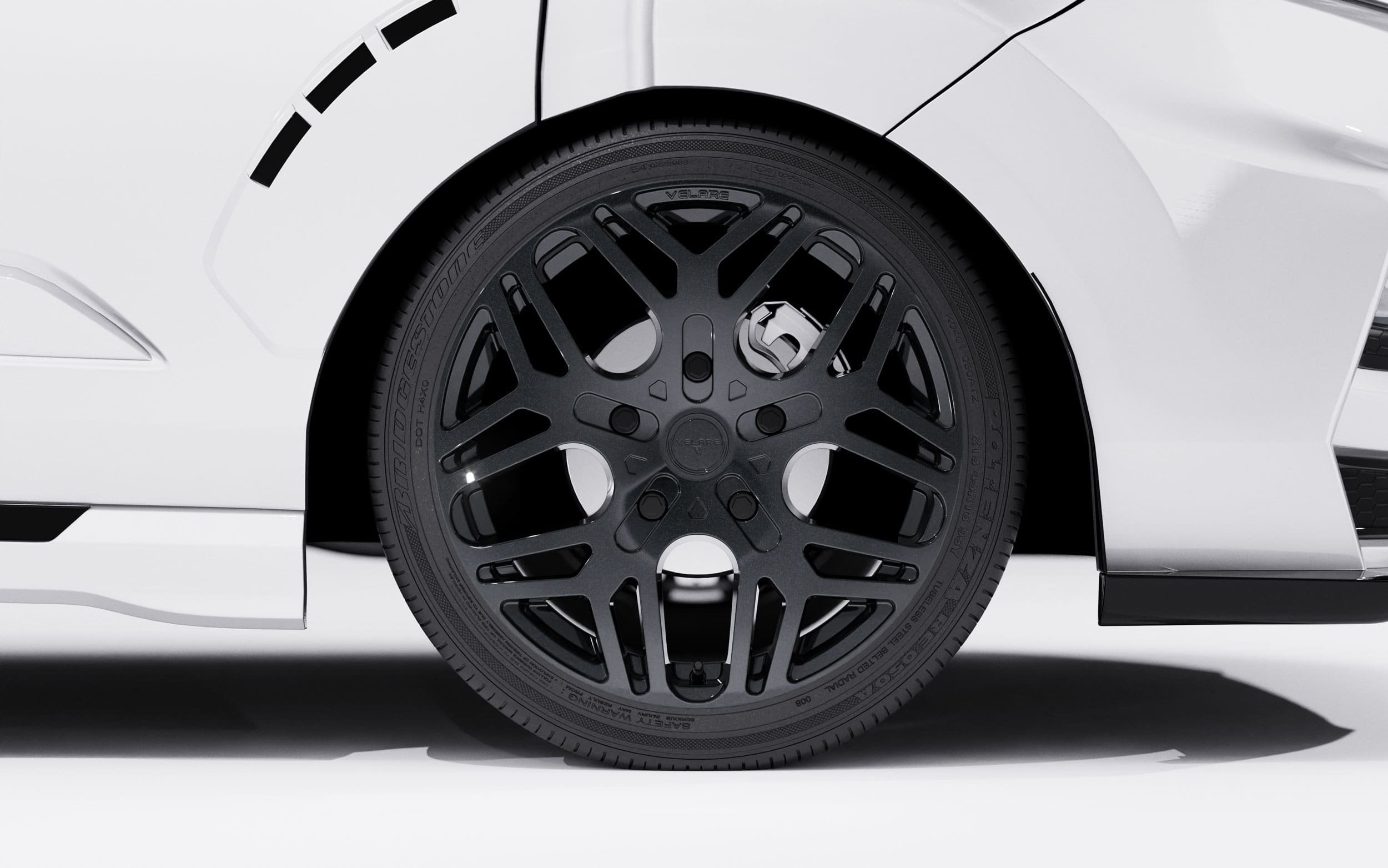 Velare-Wheels-Ford-Transit-Front-Left-Diamond-Black-2-min.jpg