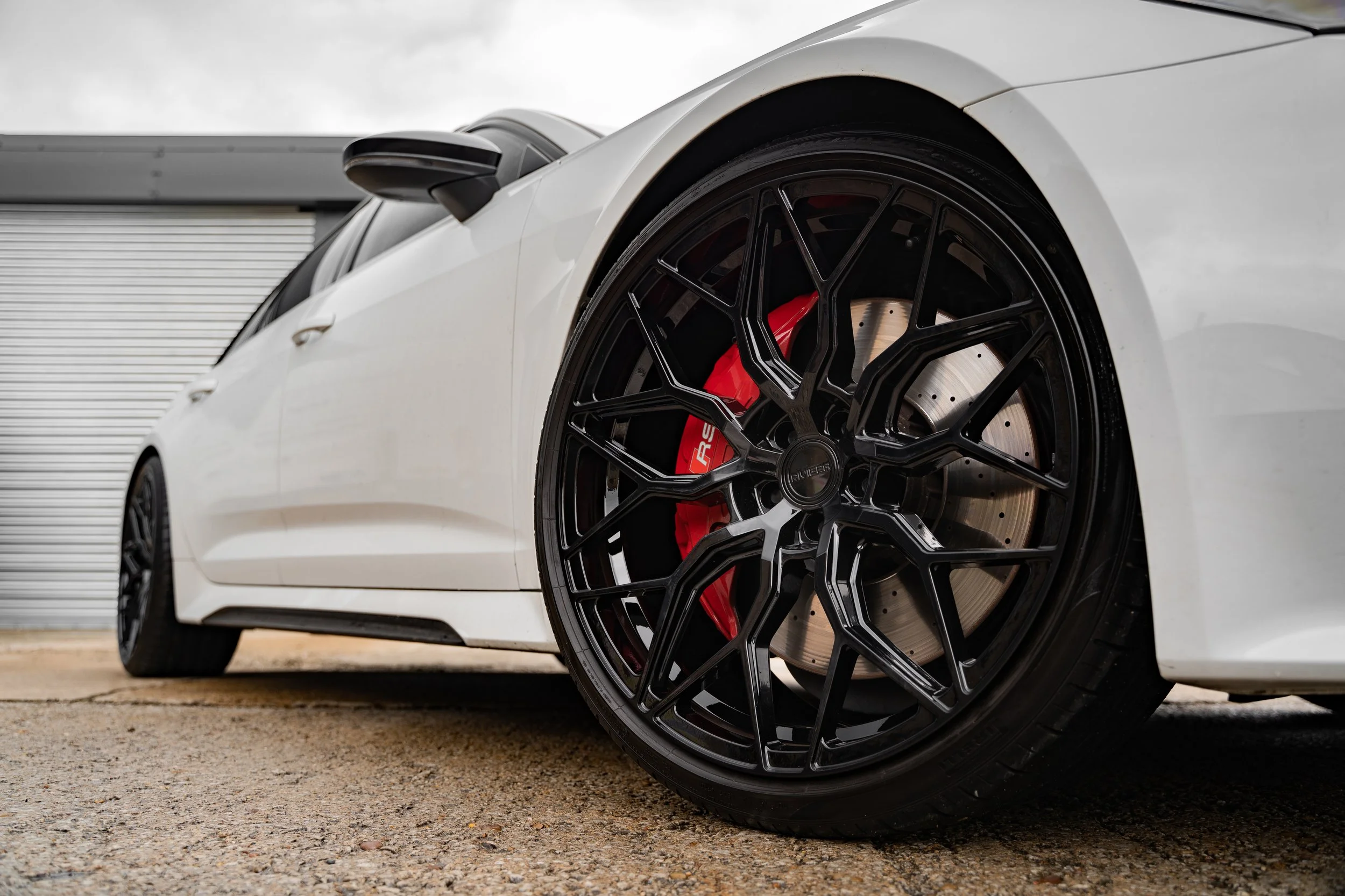Audi RS6 C8 White Riviera RF108 6.jpg