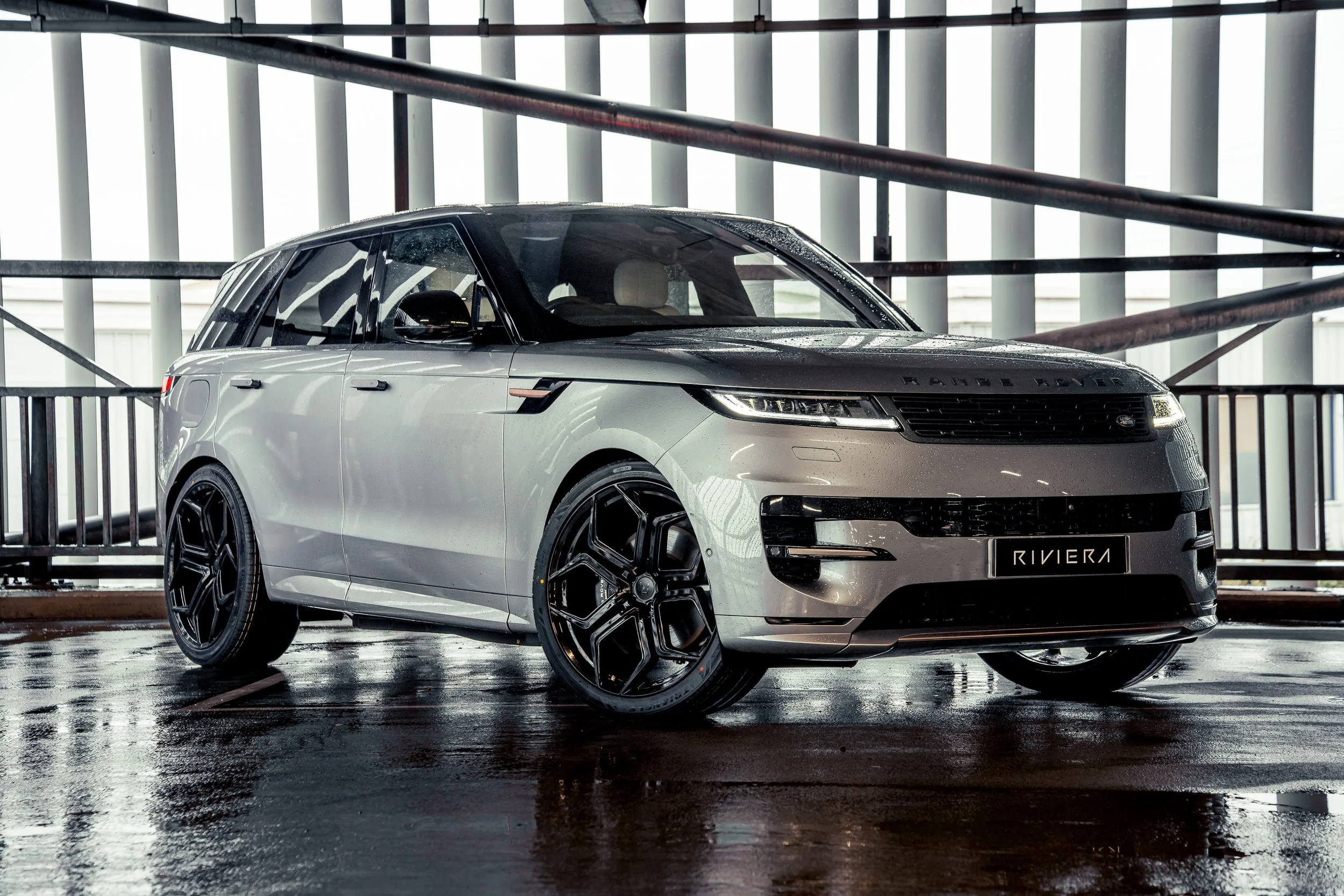 Range Rover Sport L461 Riviera RF7 GB 2.jpg