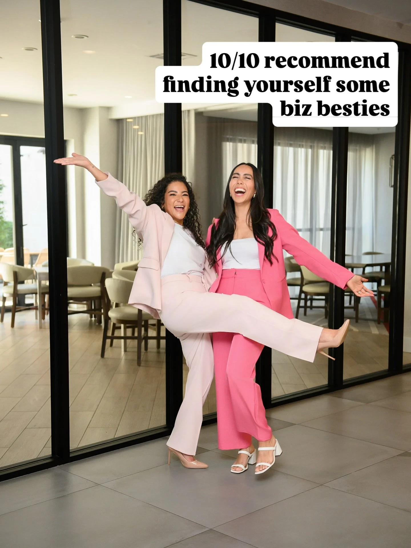 Working around the clock over here so might as well make it fun! Here’s your sign to find your people & communities and stop building in isolation. 😌🤣 ✨🪩
Thanks for the pics @nevphoto.jpg 
#community #founders #entrepreneurs #businessg