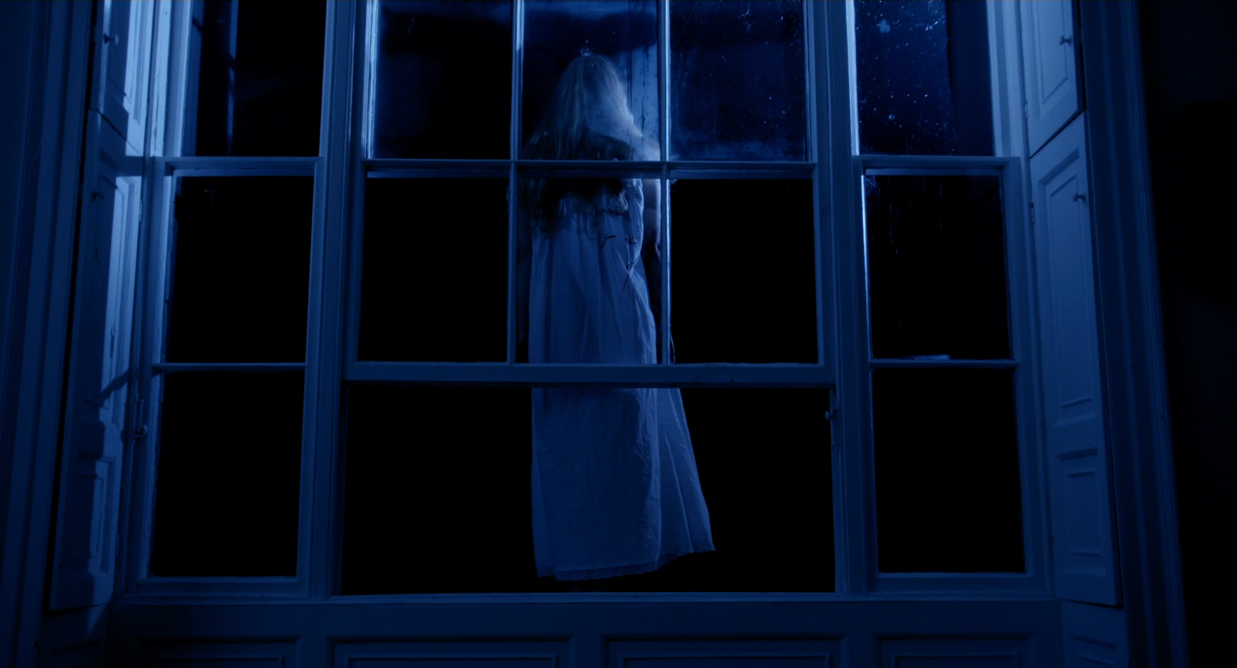 VOID_still_1.png