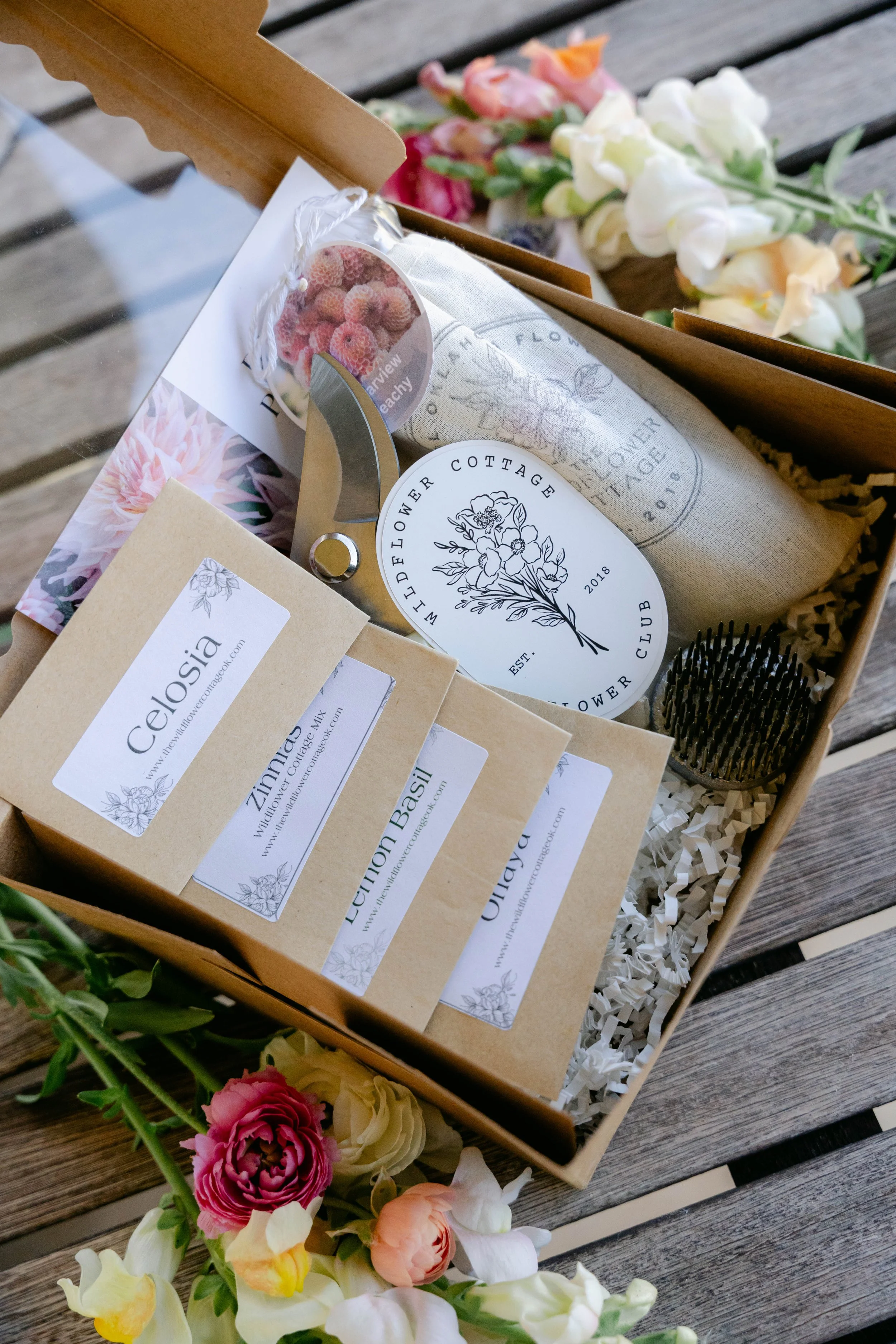 Bouquet in a Box Gift Set