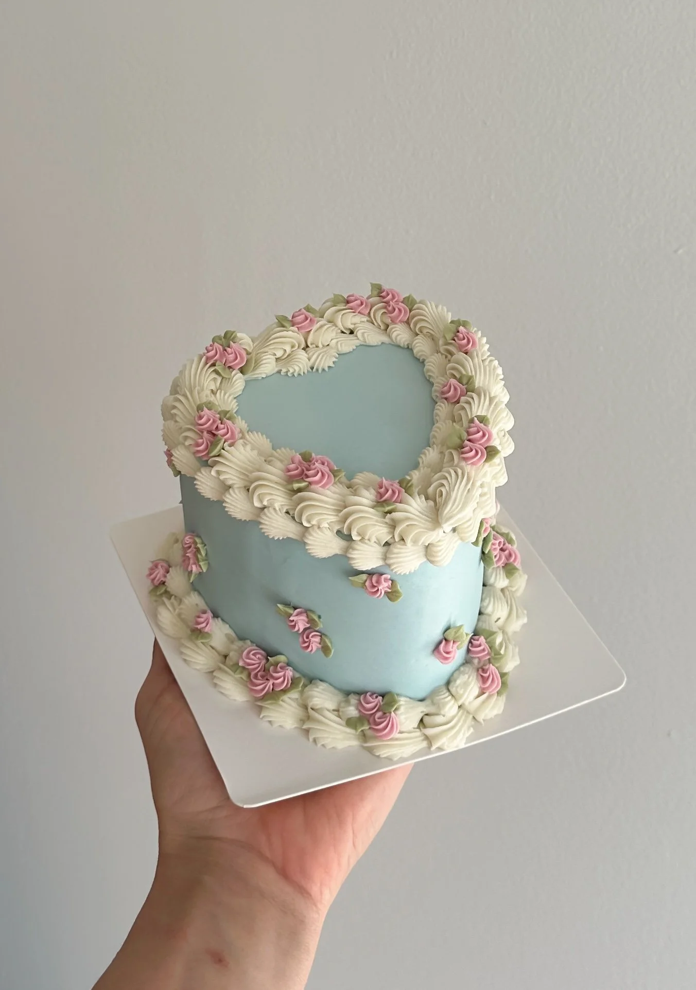 Mini Vintage Cake