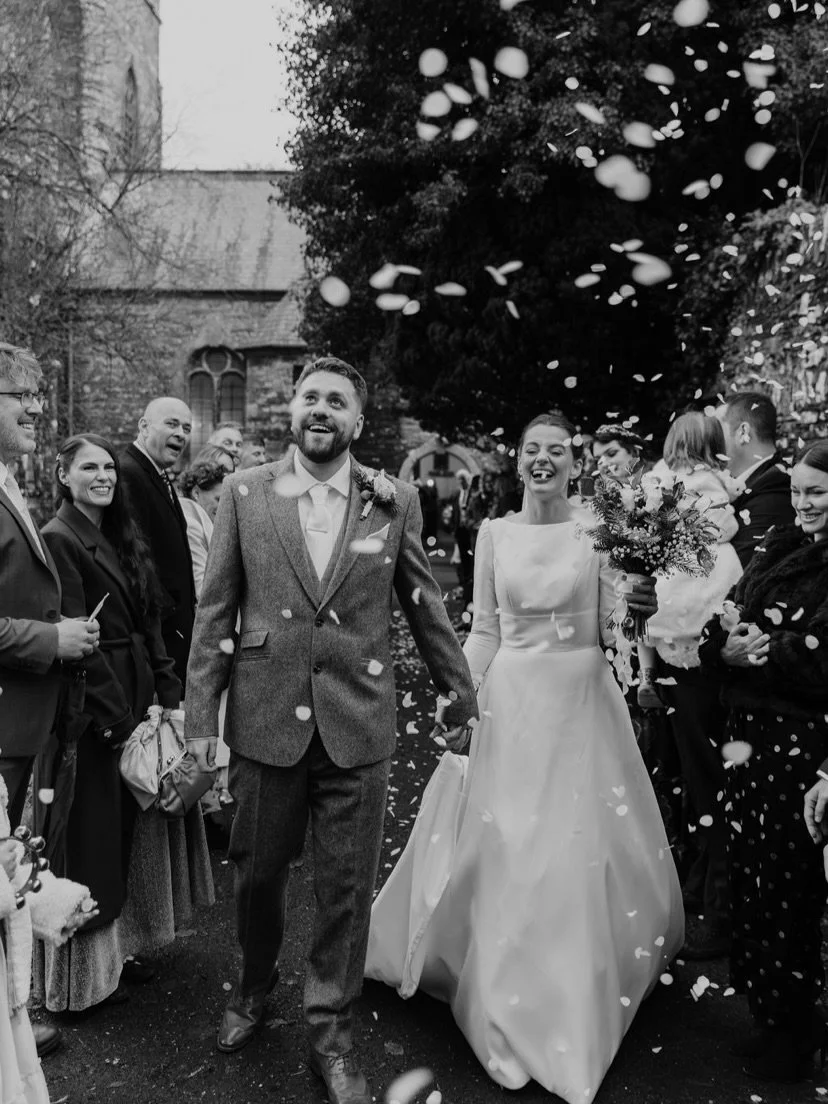 The most beautifully festive wedding for Mike &amp; Trace ⭐️

Hair: @hollydollyhairdesign 
Makeup: @claire.mua 
Flowers: @larchesandblooms 
Catering: @theboujeebuffet24 
Dress: @wed2b

#weddingphotography #christmaswedding #cornwallweddings #ukphotog