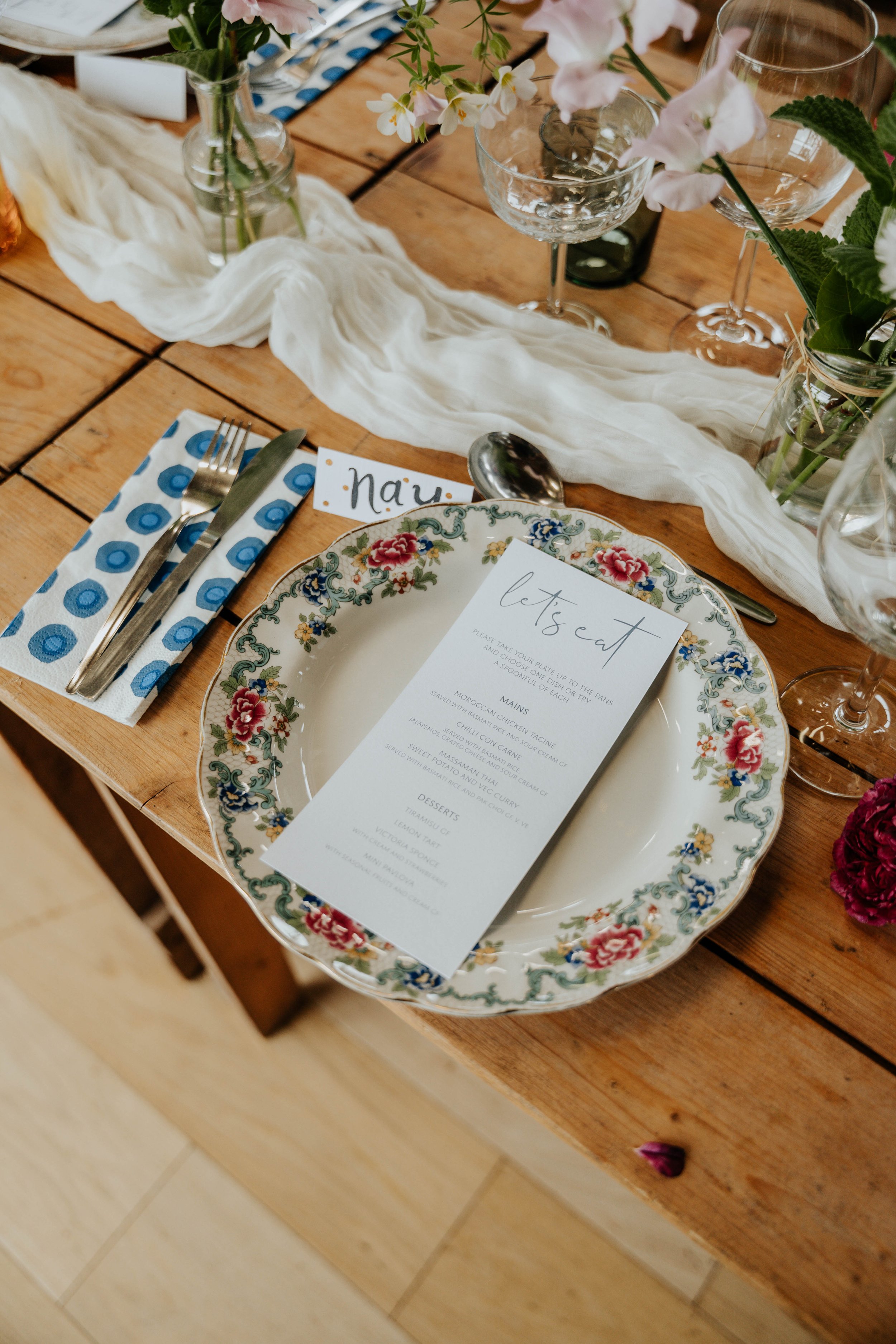 Jesse&Naomi_TheDetails-59.jpg