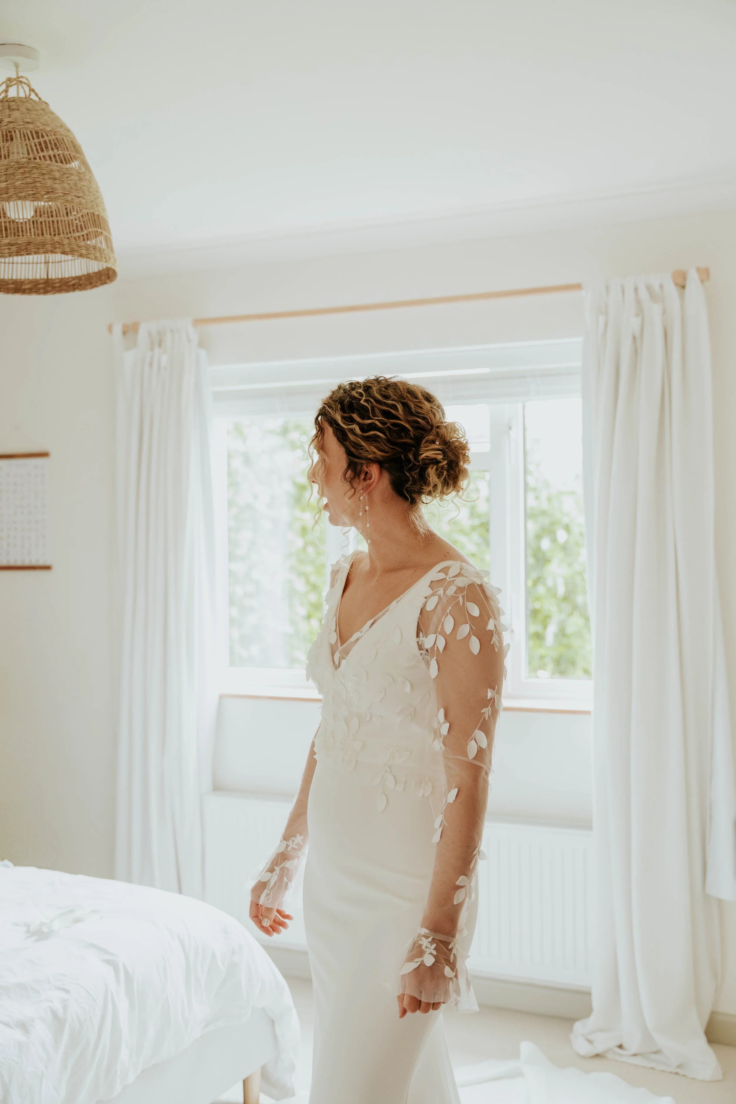 Jesse&Naomi_GettingReady-87.jpg