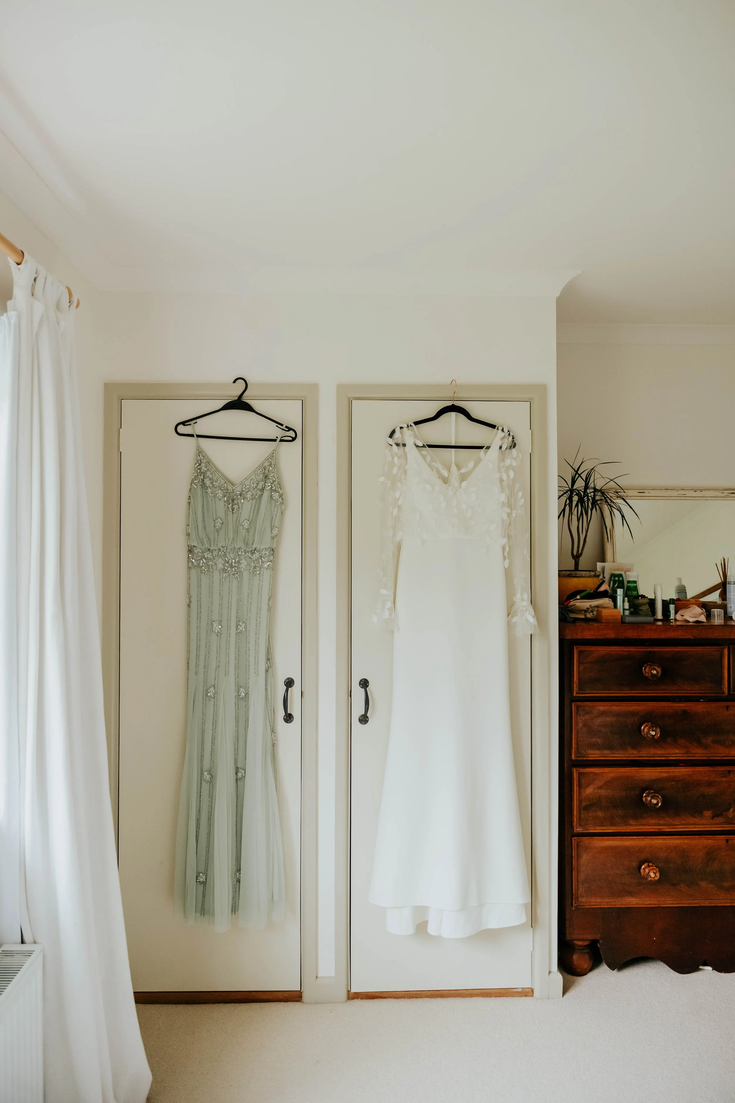 Jesse&Naomi_GettingReady-46.jpg