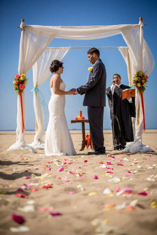 santa-monica-beach-wedding-set-up.jpg