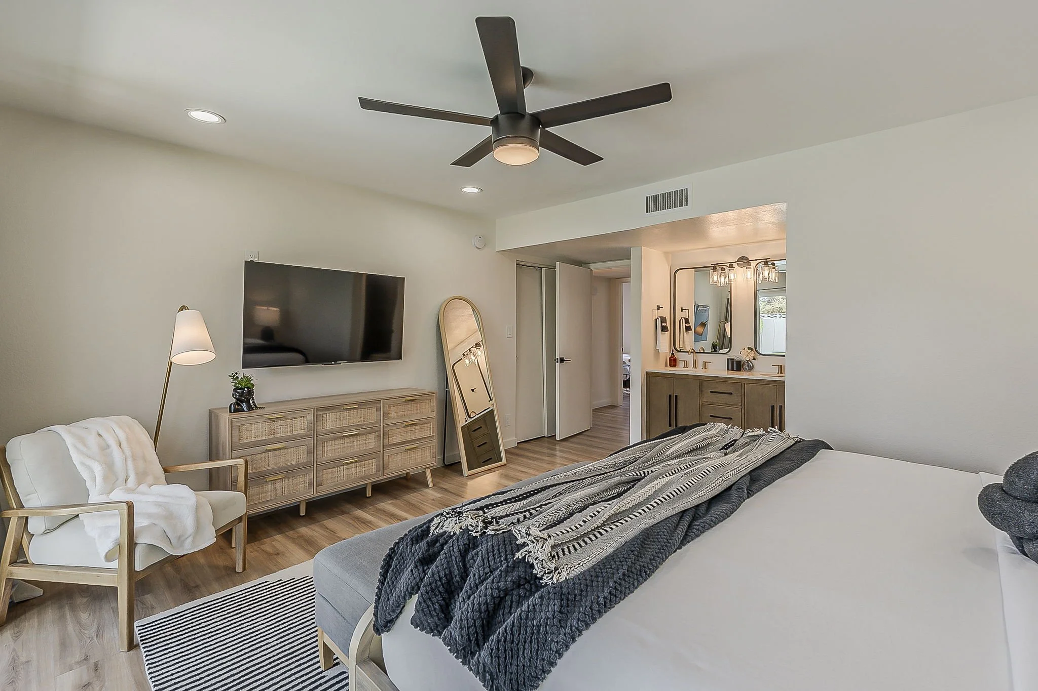 29-web-or-mls-Mercer-29.jpg