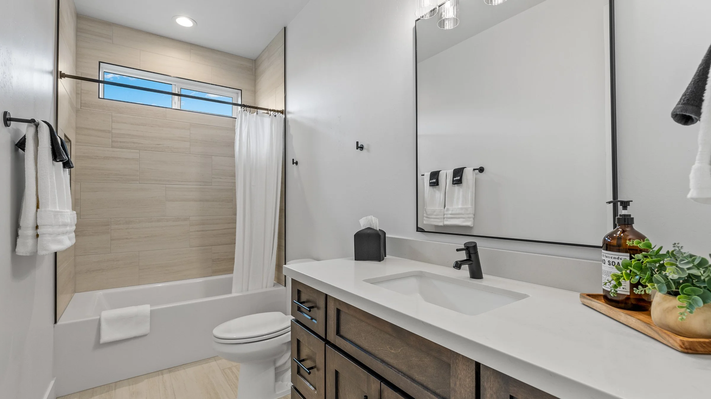 2613 S Hydra Ln-45.jpg