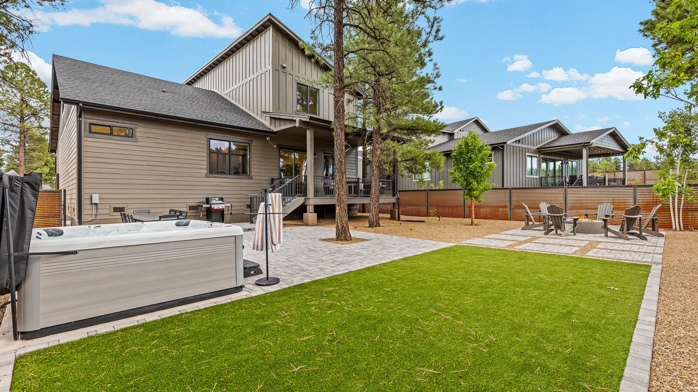 2613 S Hydra Ln-20.jpg