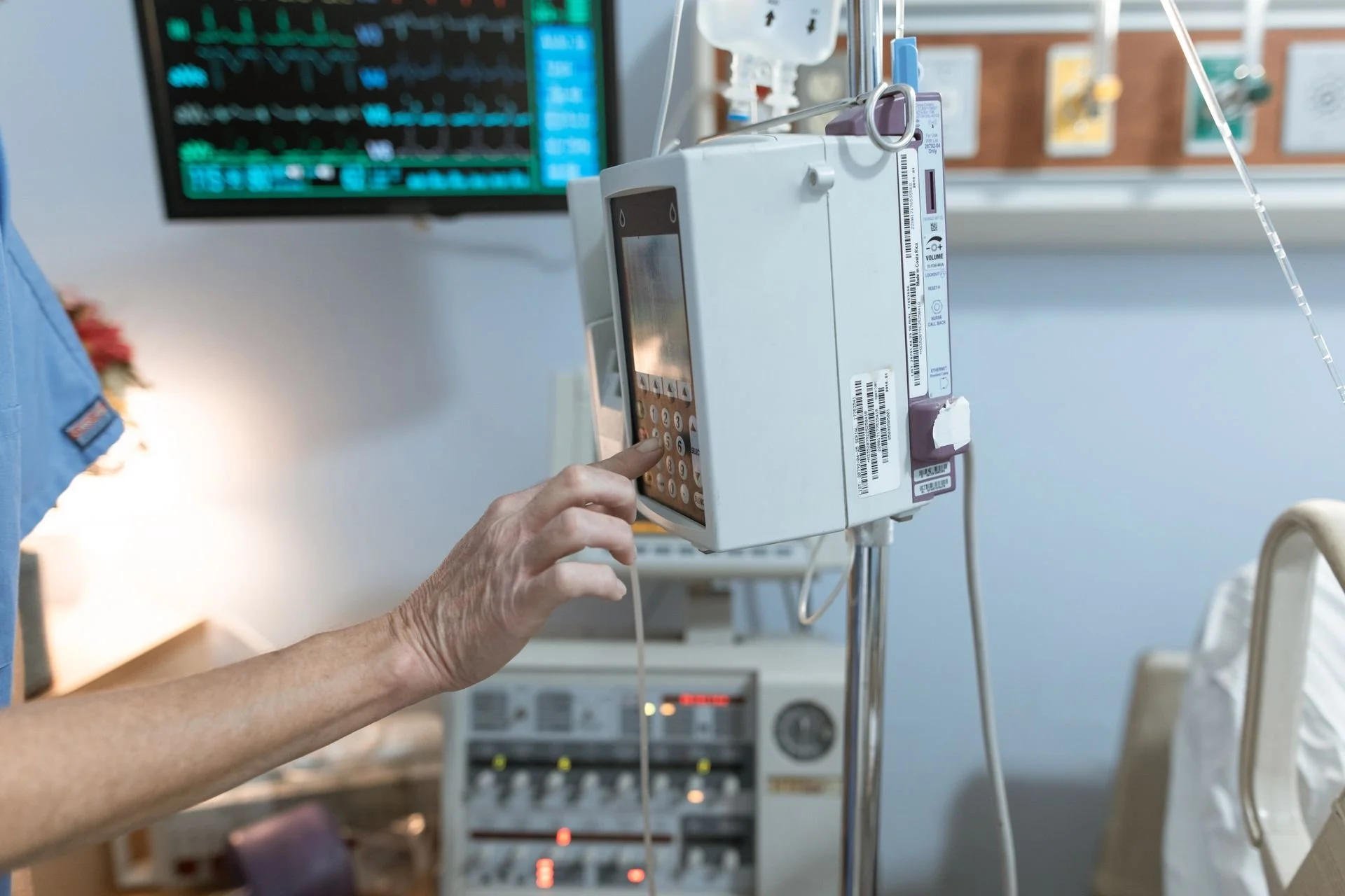 How to Choose Recruiters for Medical Device Sales