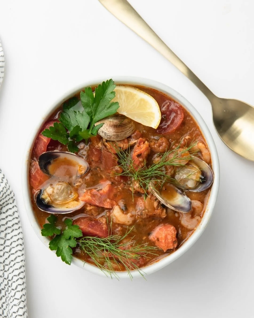 There is just something about seeing the work that I have had the privilege of creating and shooting for clients, in PRINT!! In this case, food photography for this brand&rsquo;s new product packaging. And not only that, but seeing the lives that my 