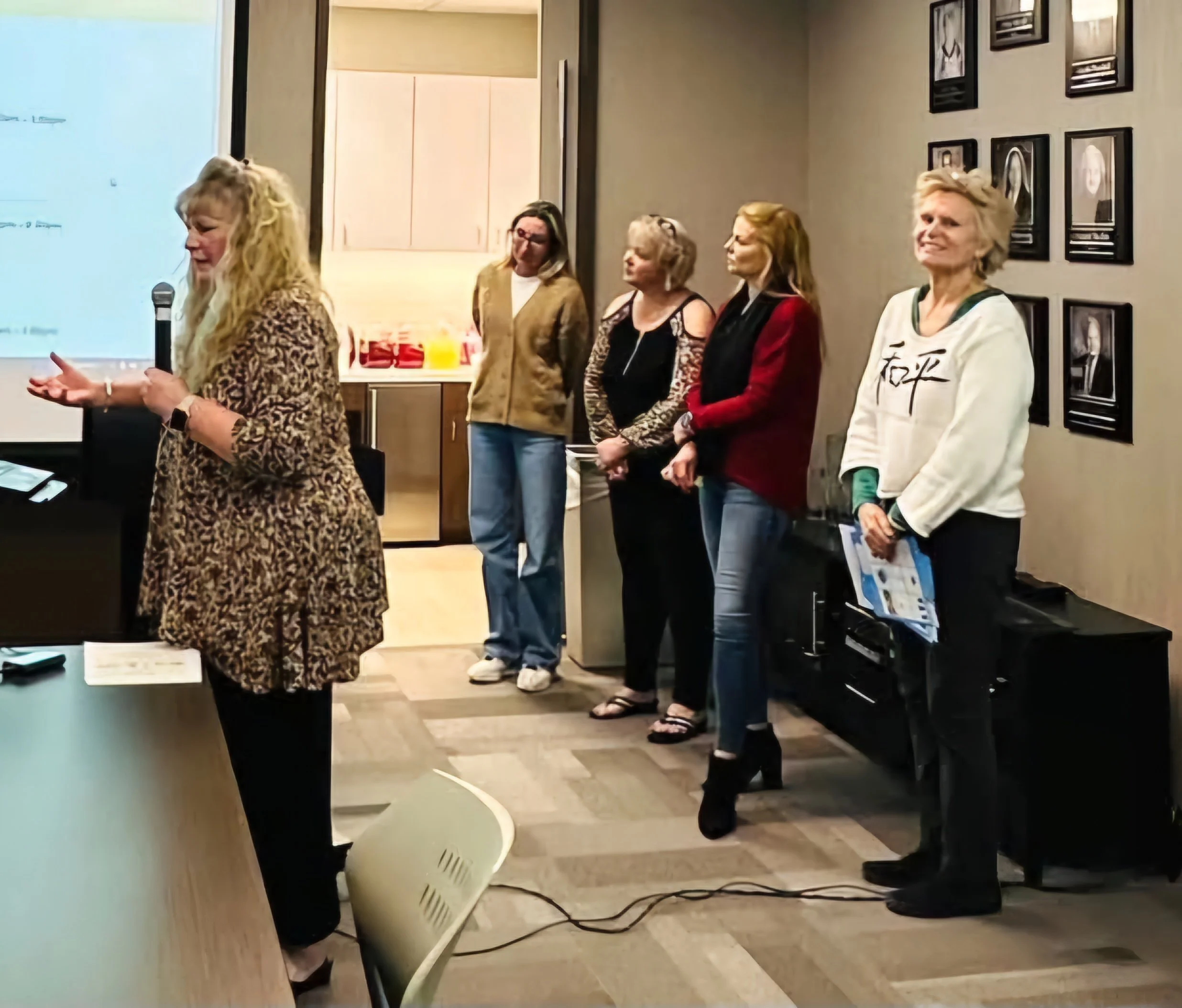 2025-01-16 22.12.53.jpg