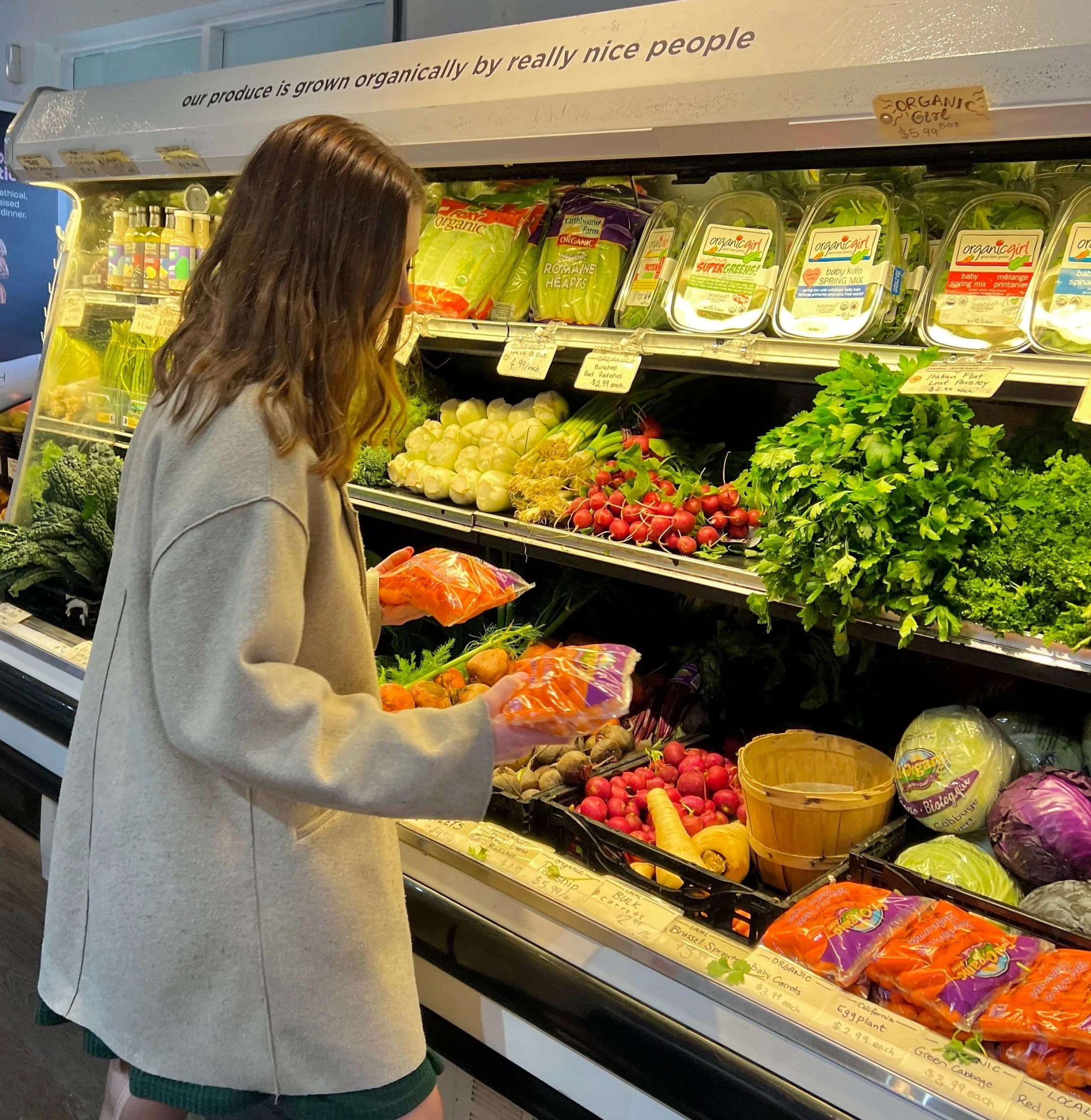 Foods for sustained energy Holistic nutrition for fatigue Stress management strategies through nutrition