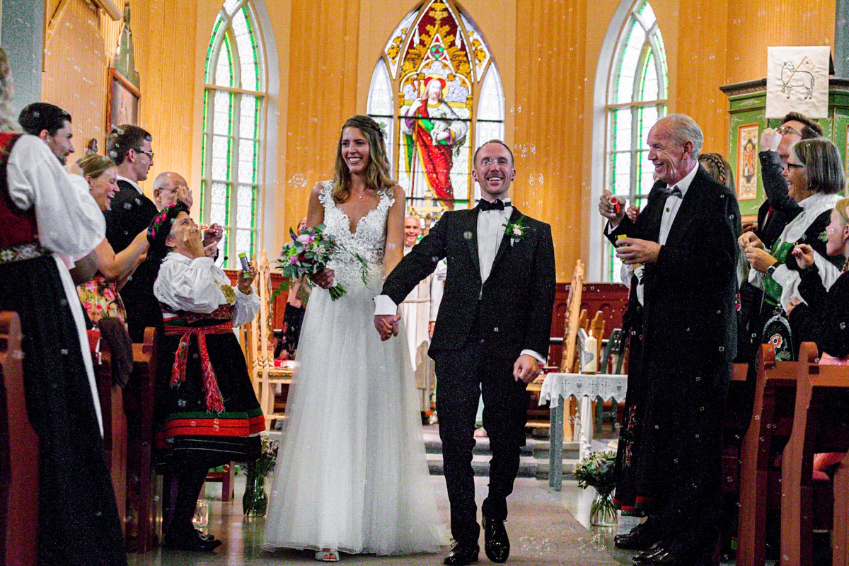 Kat and Marius_Ceremony EDITED_WEB5V7A25202019.jpg