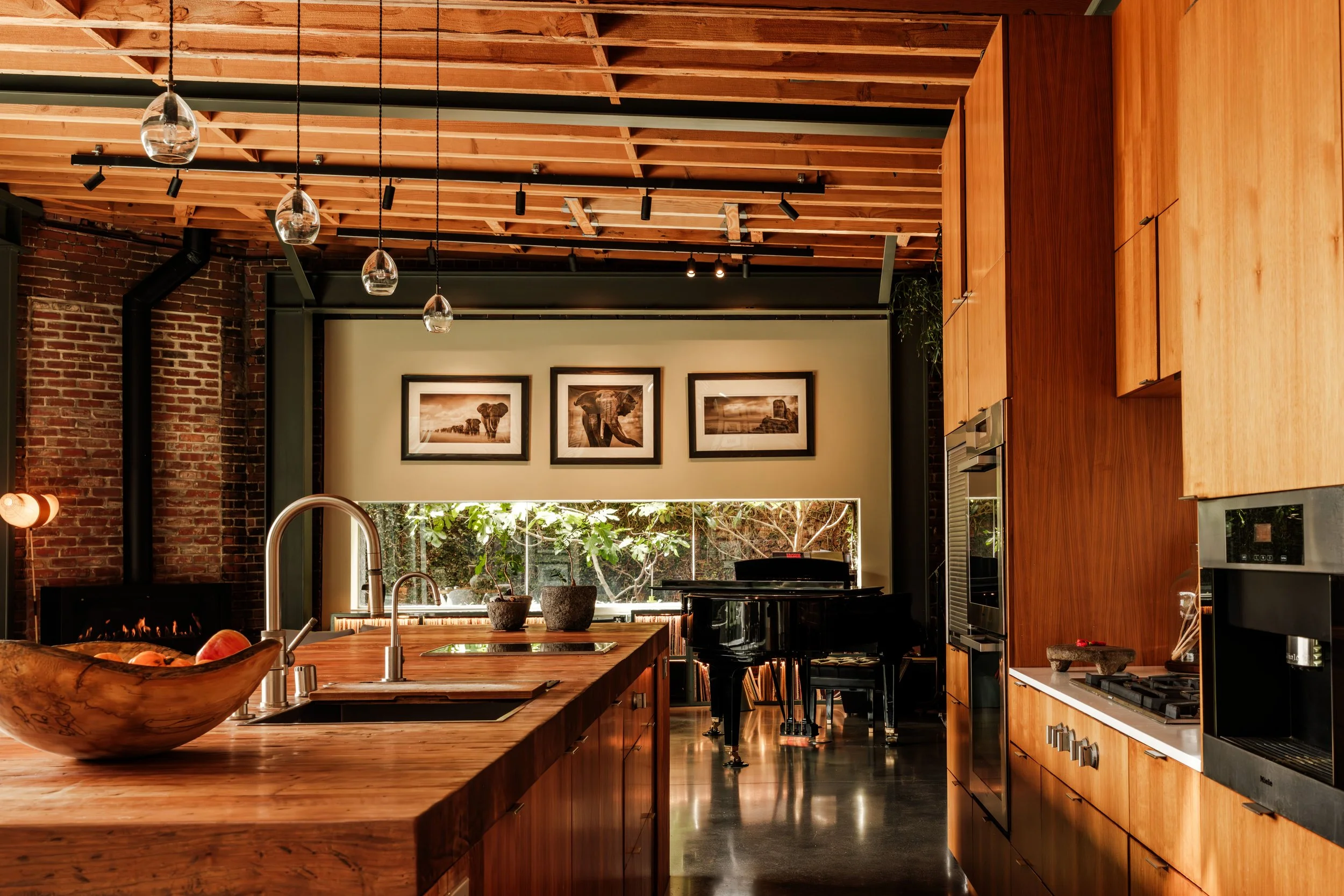 18 17th Ave-112.jpg