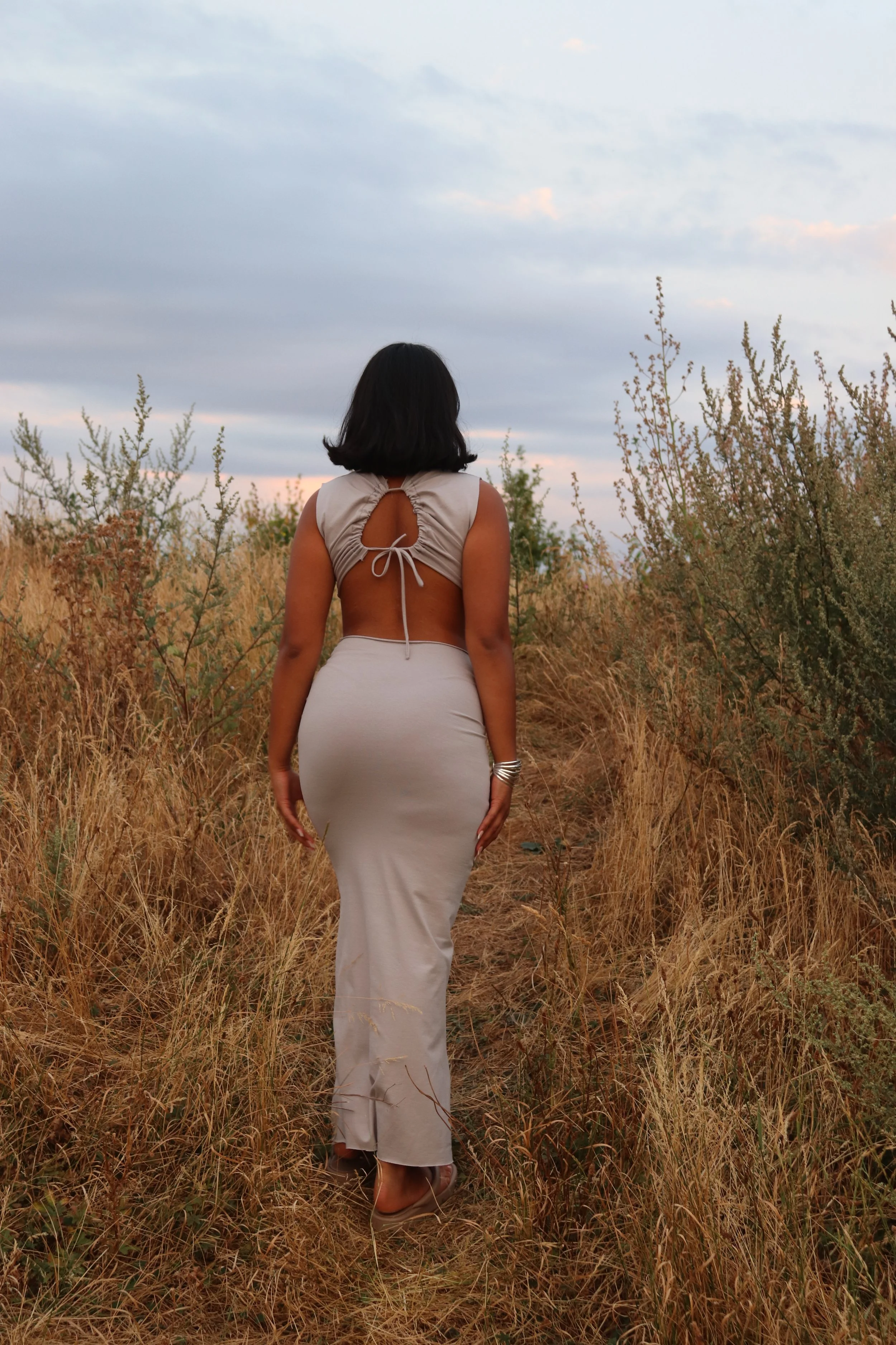 CIRCE GREY SET 12.JPG