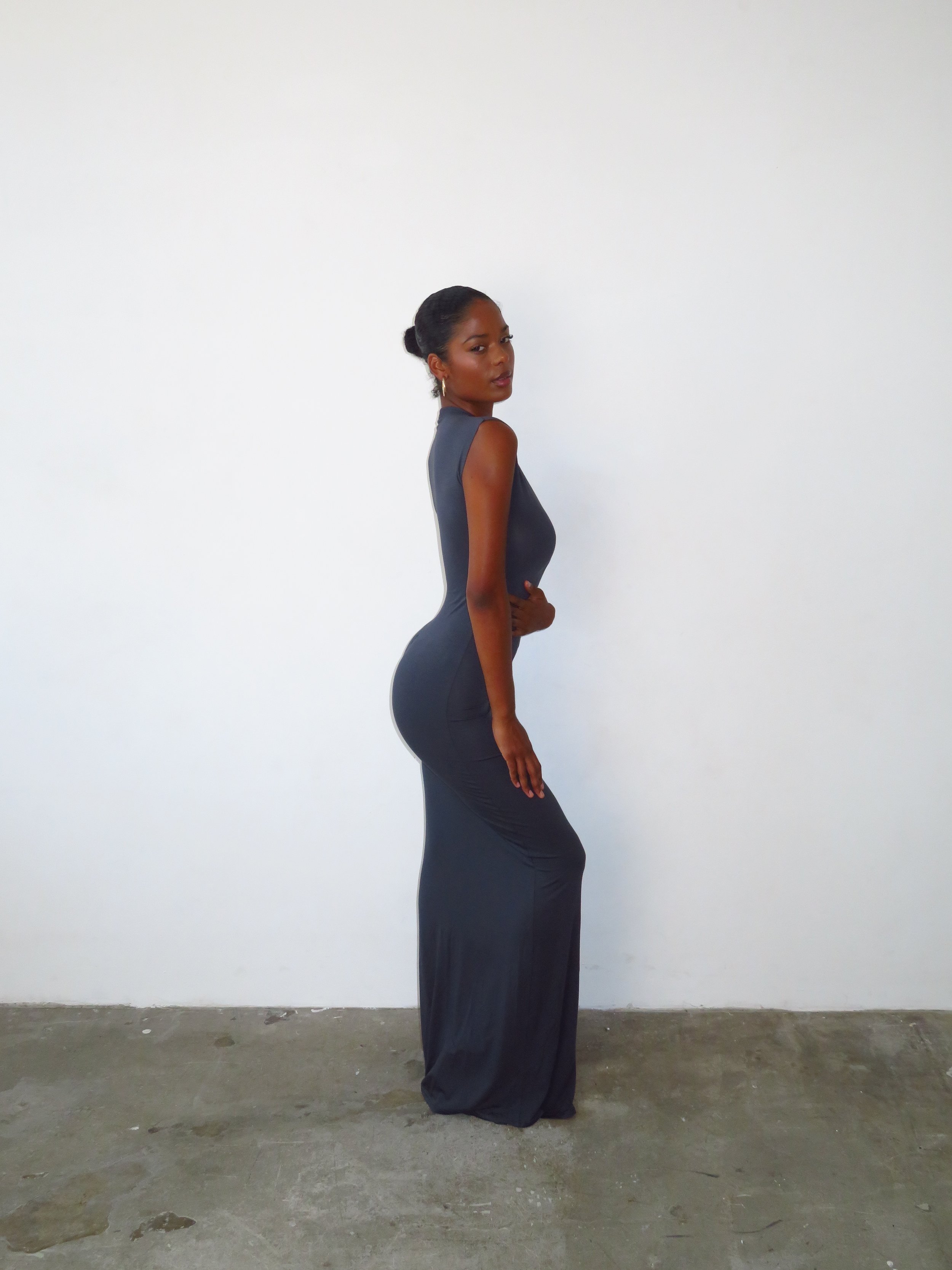 PLAT GREY MAXI4.JPG