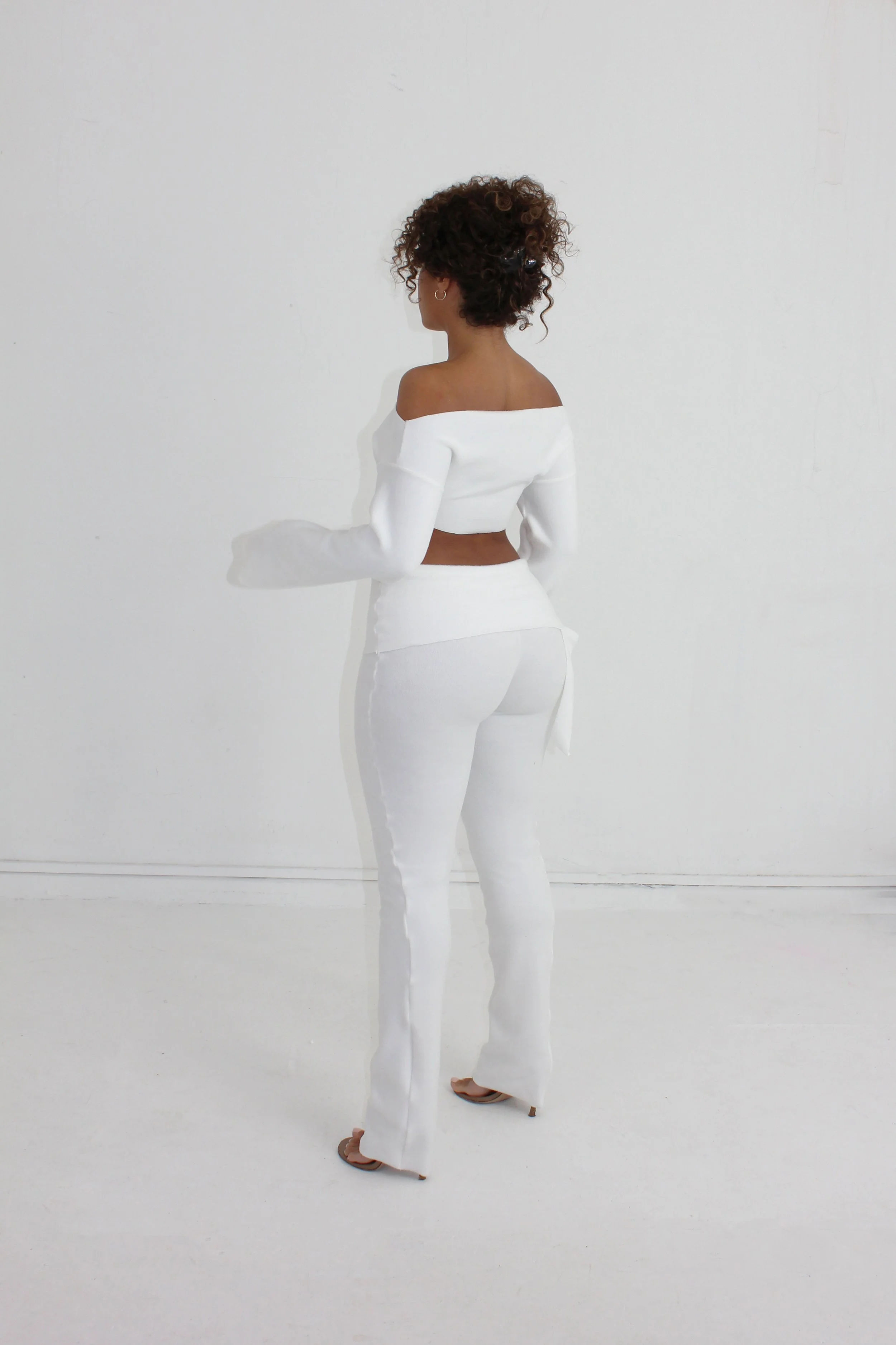 white trousr set with crop top 3.JPG