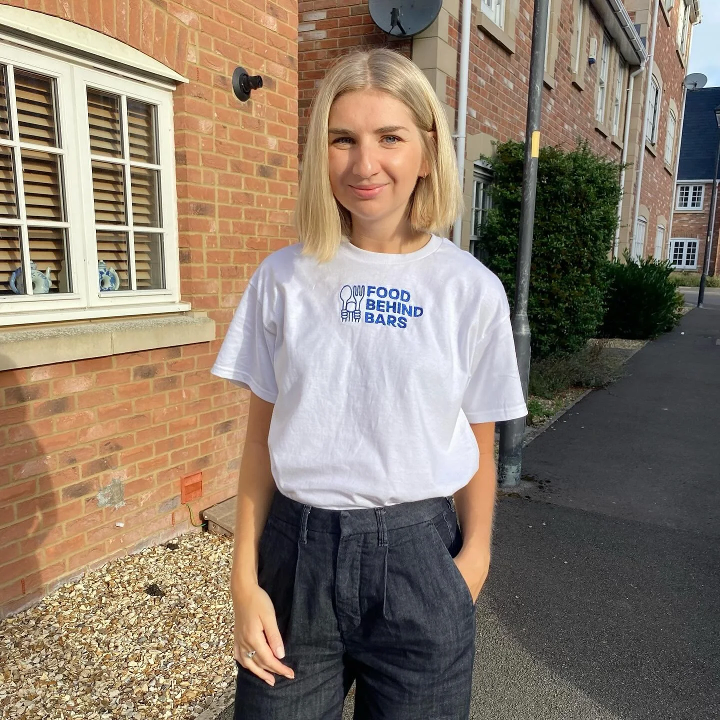 Our Chief Executive on her way into HMP Bristol this morning in our brand new Food Behind Bars t-shirts 💥👕✌🏼 Each t-shirt is embroidered in the prison&rsquo;s incredible print workshop and 100% of the profits from the sales will got right back int