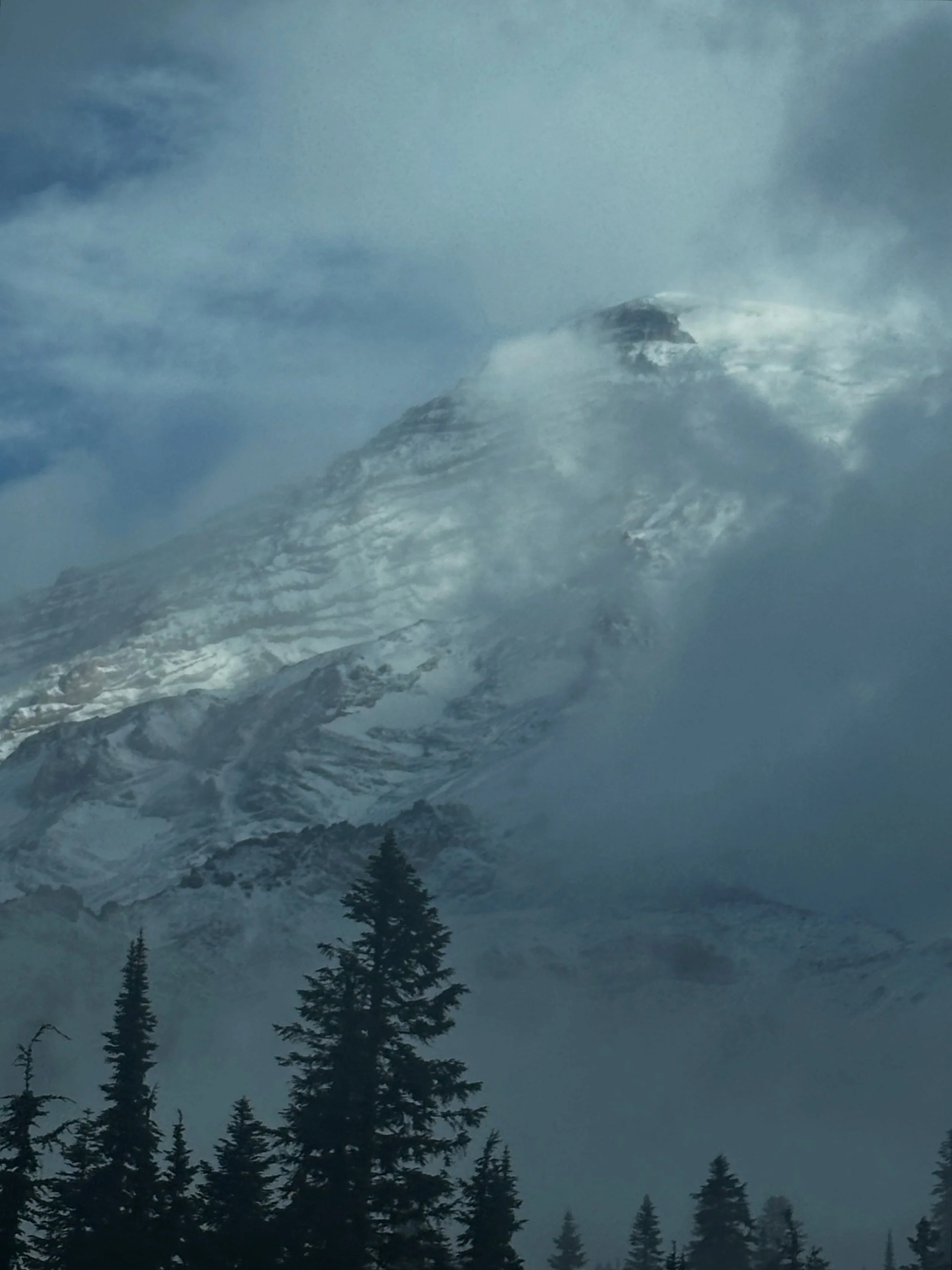 and folks, that was all we saw of mt. rainier 😶