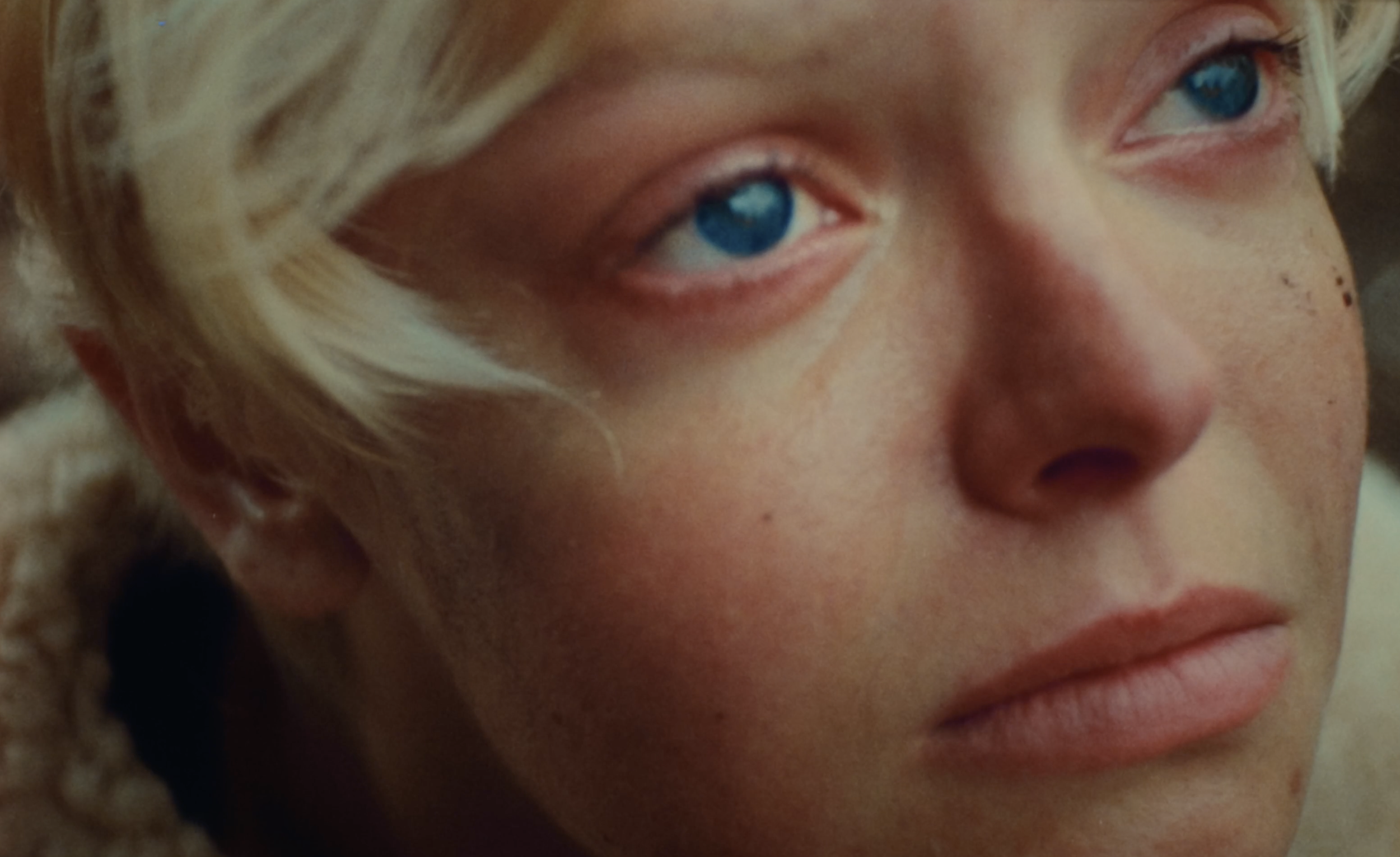 5 TO 9 - Dir. Elizabeth S. Acevedo