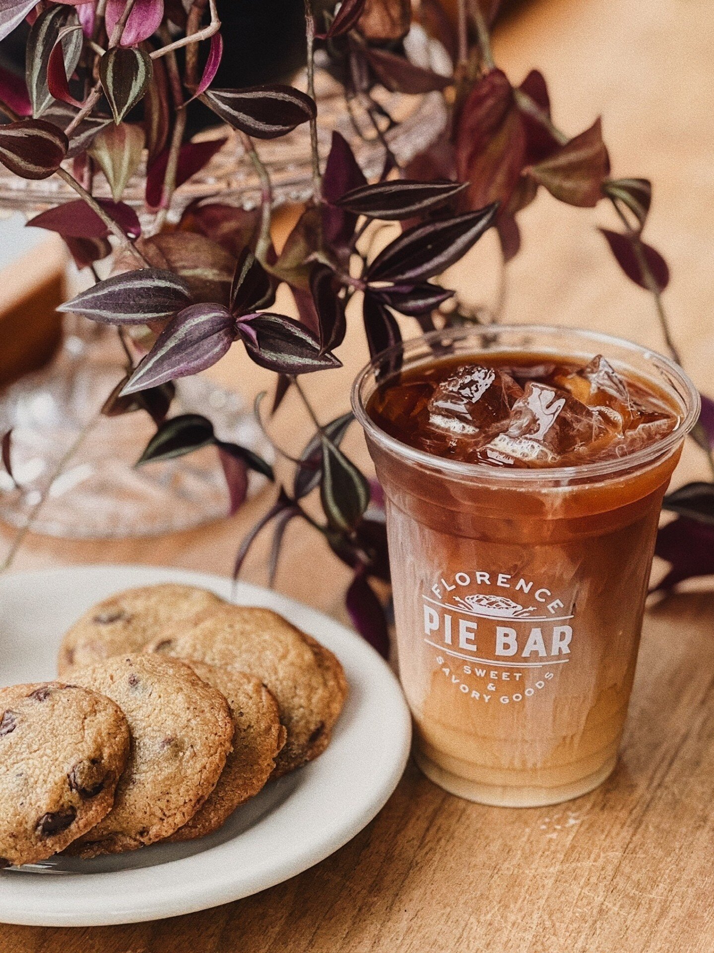 Sometimes all you need to jumpstart your weekend after a day of constant rain is a good cup of coffee and a sweet little treat 🍪
&bull;
We&rsquo;re here 8-6 all of Sunday for exactly that. Come say hi!
&bull;
📷 @emmacolwellphoto