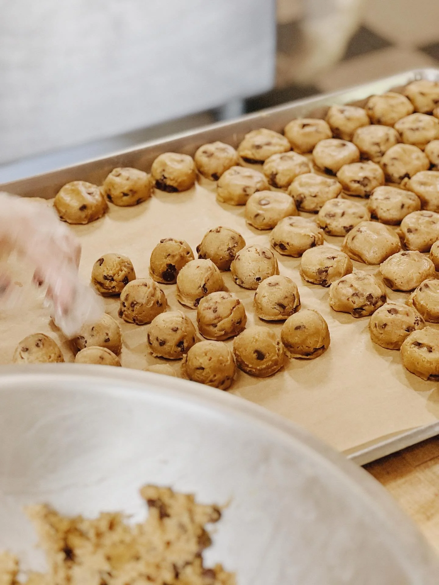 Last day for this sweet pie menu, but you can always grab our brown butter chocolate chip cookies every day of the year!
📷 @emmacolwellphoto