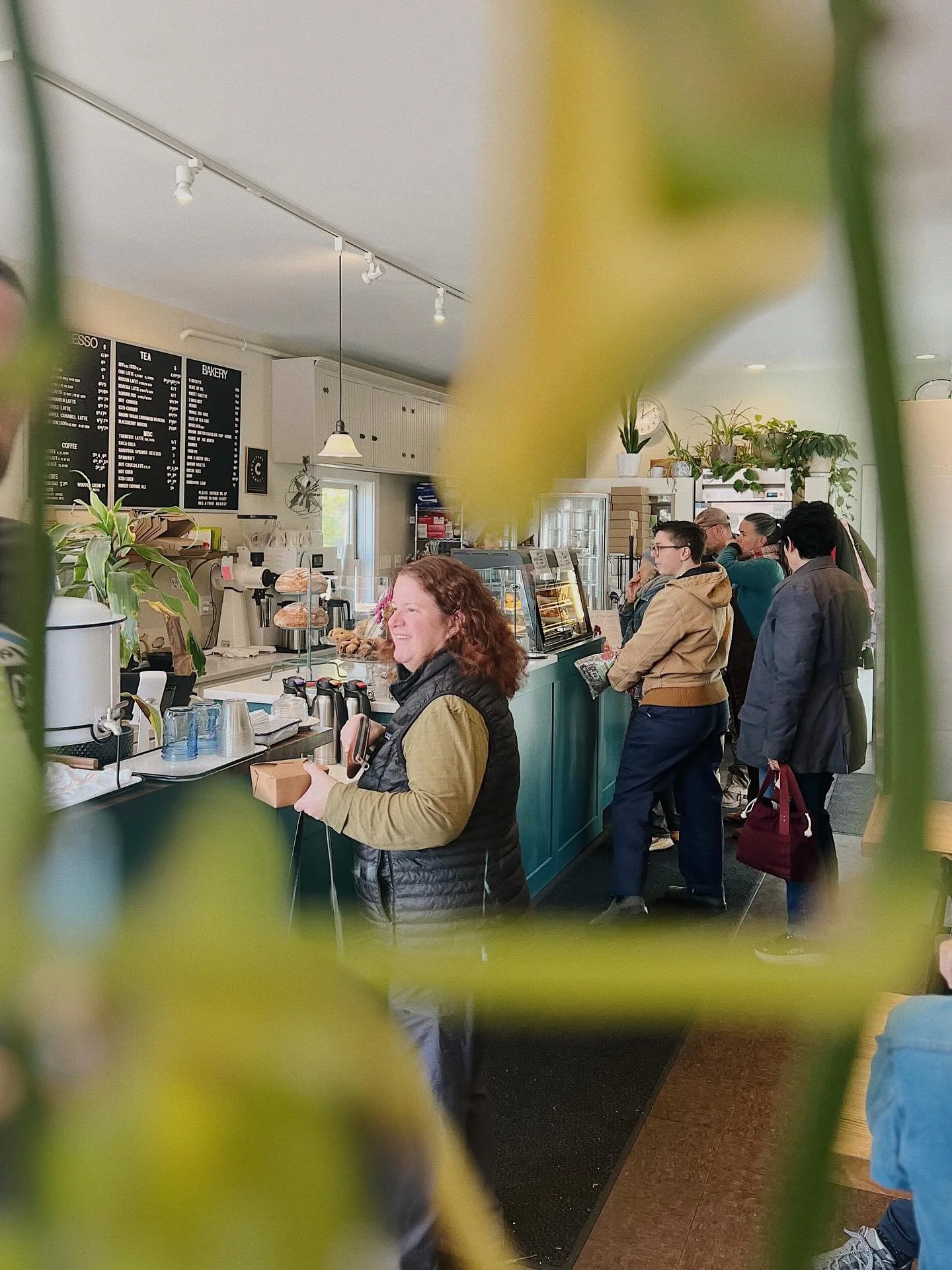 Who&rsquo;s ready for another great weekend?!
&bull;
Enjoy this sweet pie menu while you can! We&rsquo;ll be changing it up on Monday!
📷 @emmacolwellphoto