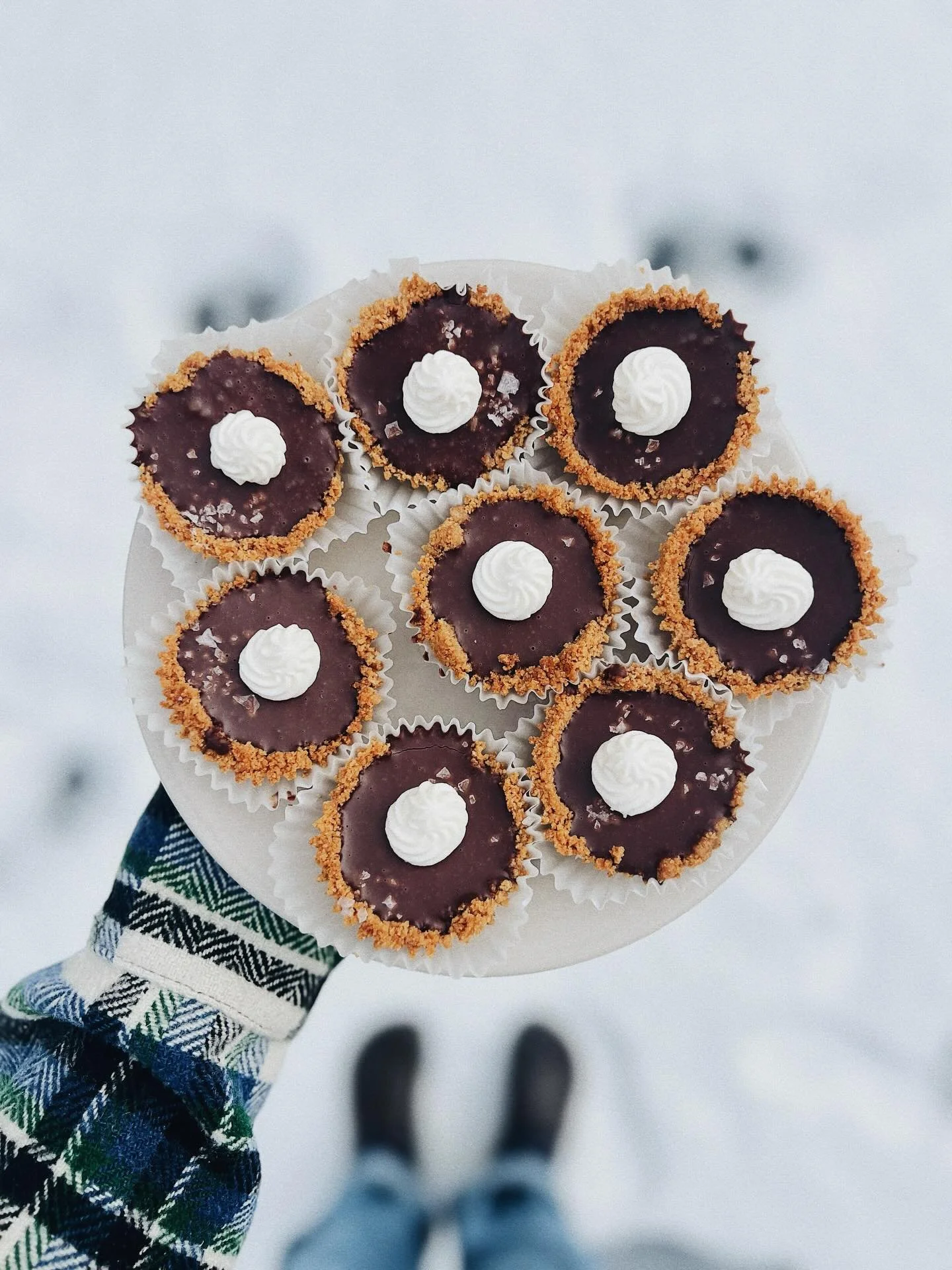 Salted Chocolate Bites are back, babes!🧂🍫
&bull;
Enjoy these rich, delicious treats before we change things up after the weekend!