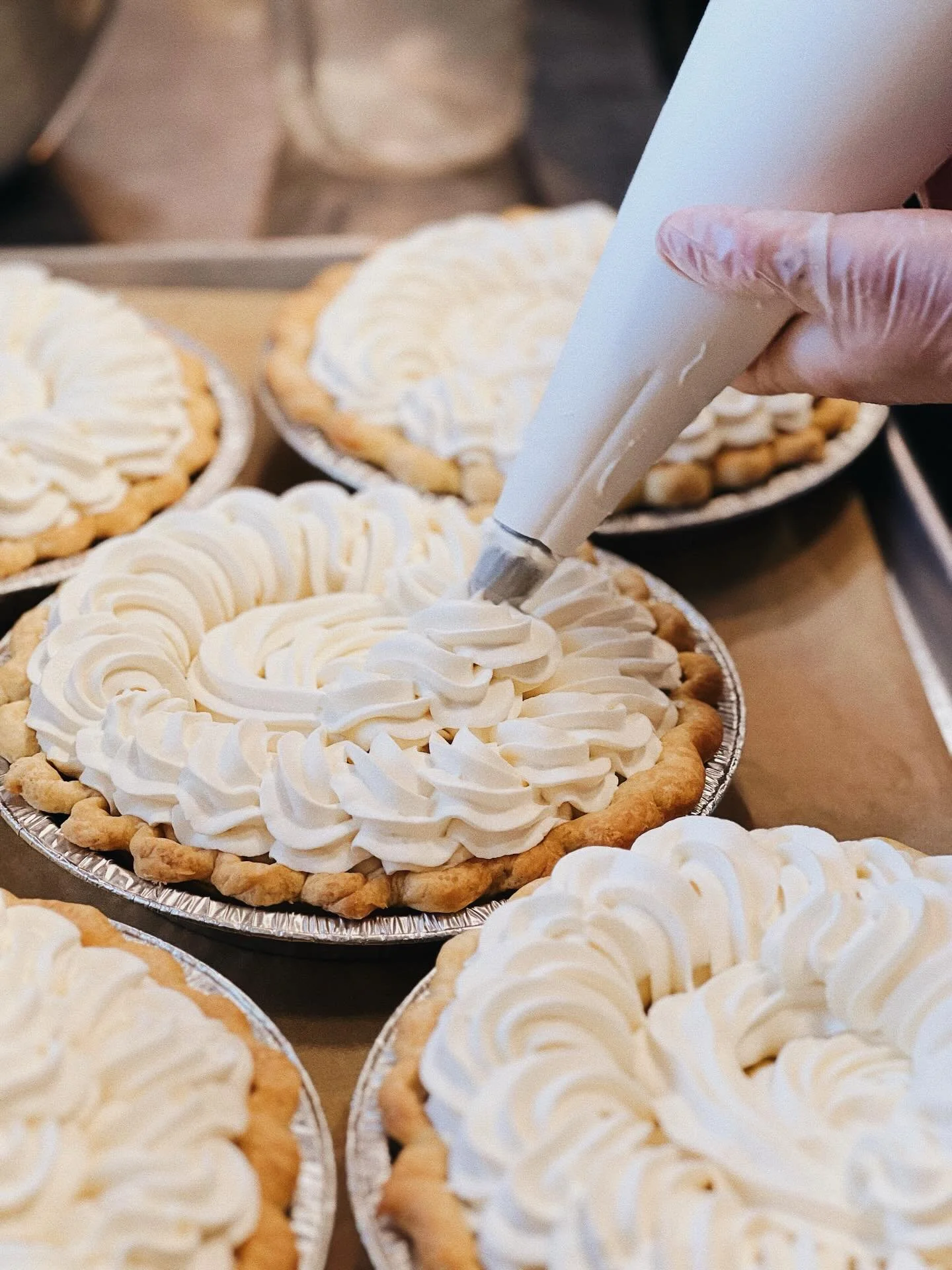 Maple freakin&rsquo; Cream is here to chase away the cold and blustery blues with its rich seasonal comfort. 
&bull;
It&rsquo;s a cold one tonight, folks. Stay cozy out there!