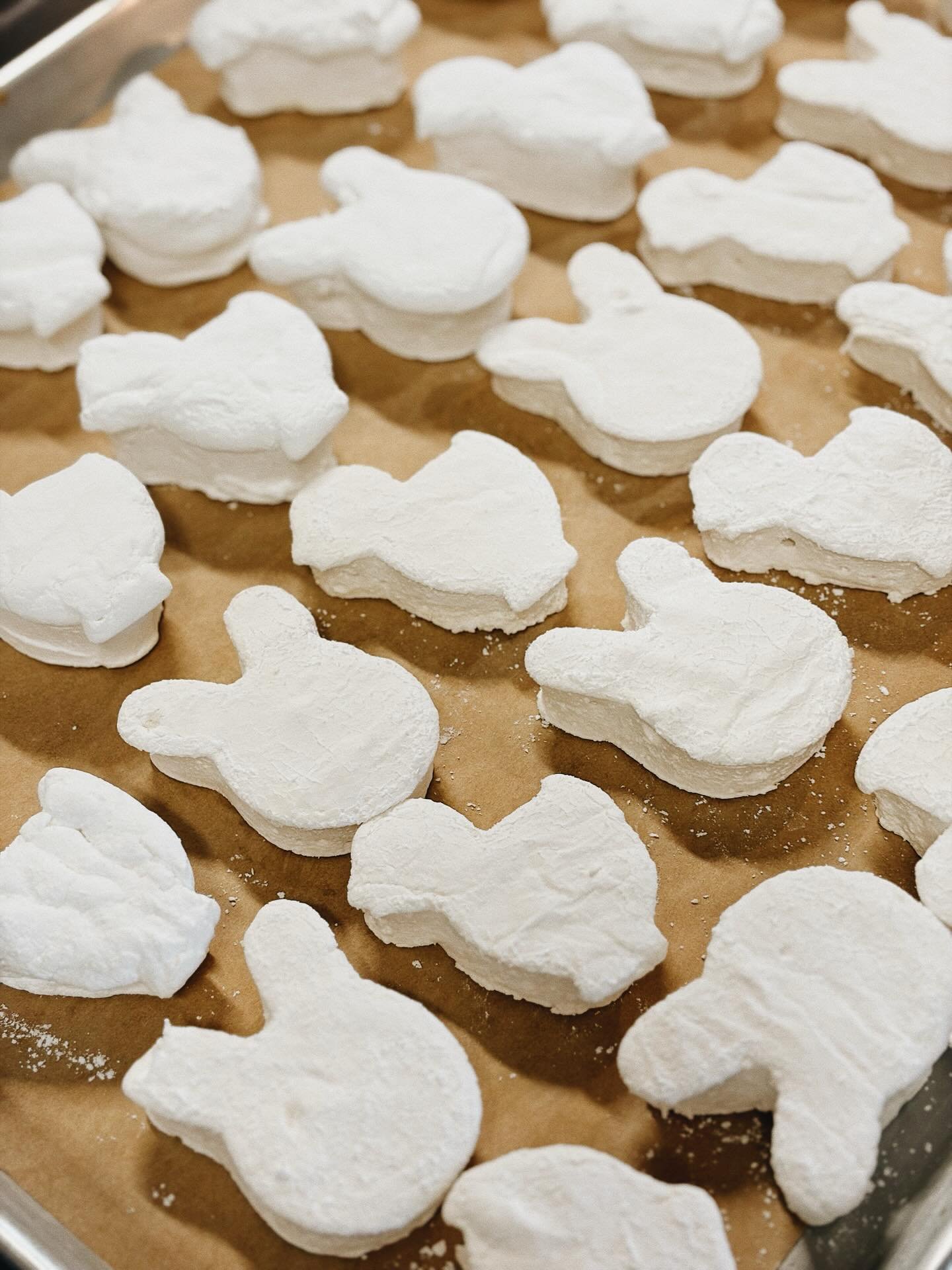 Easter treats headed your way 🐰🥕
&bull;
Make sure to get those orders in before Thursday night