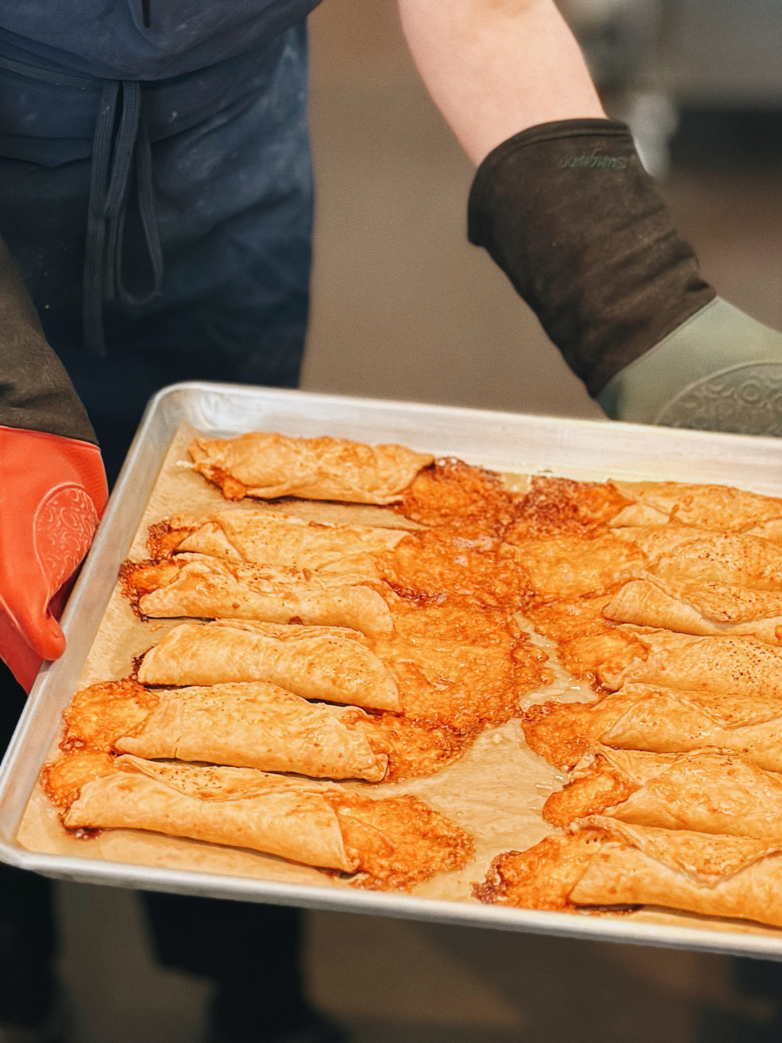 Raise a hand if ham and cheese rolls are your true love 👋👋👋👋👋