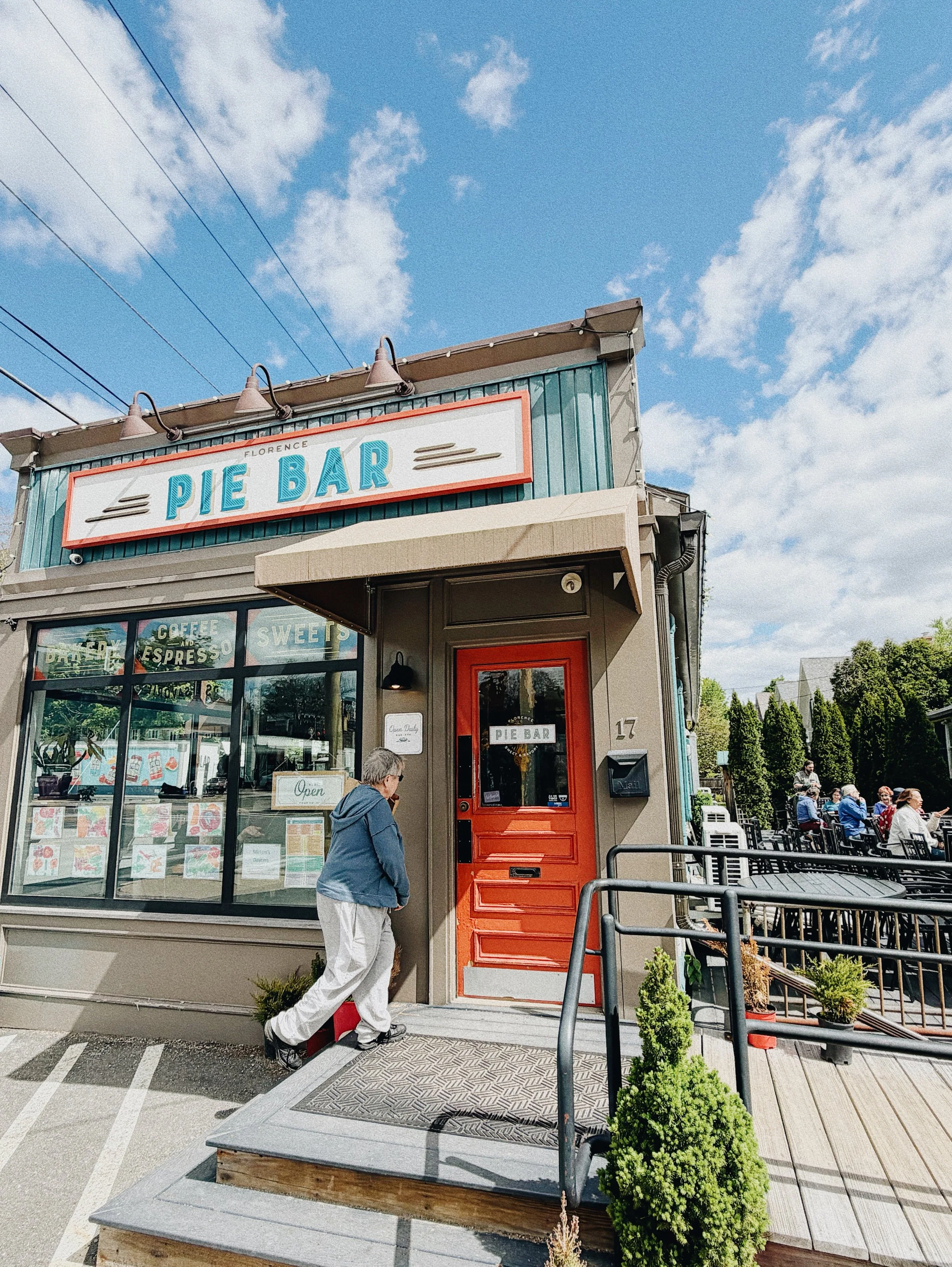 Come on in!! ❤️ We&rsquo;ve got everything you need for these busy weeks (and weekends) 🤩🥧✨
