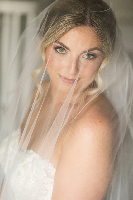 1-Evelyn+Brian-Wedding-020.png