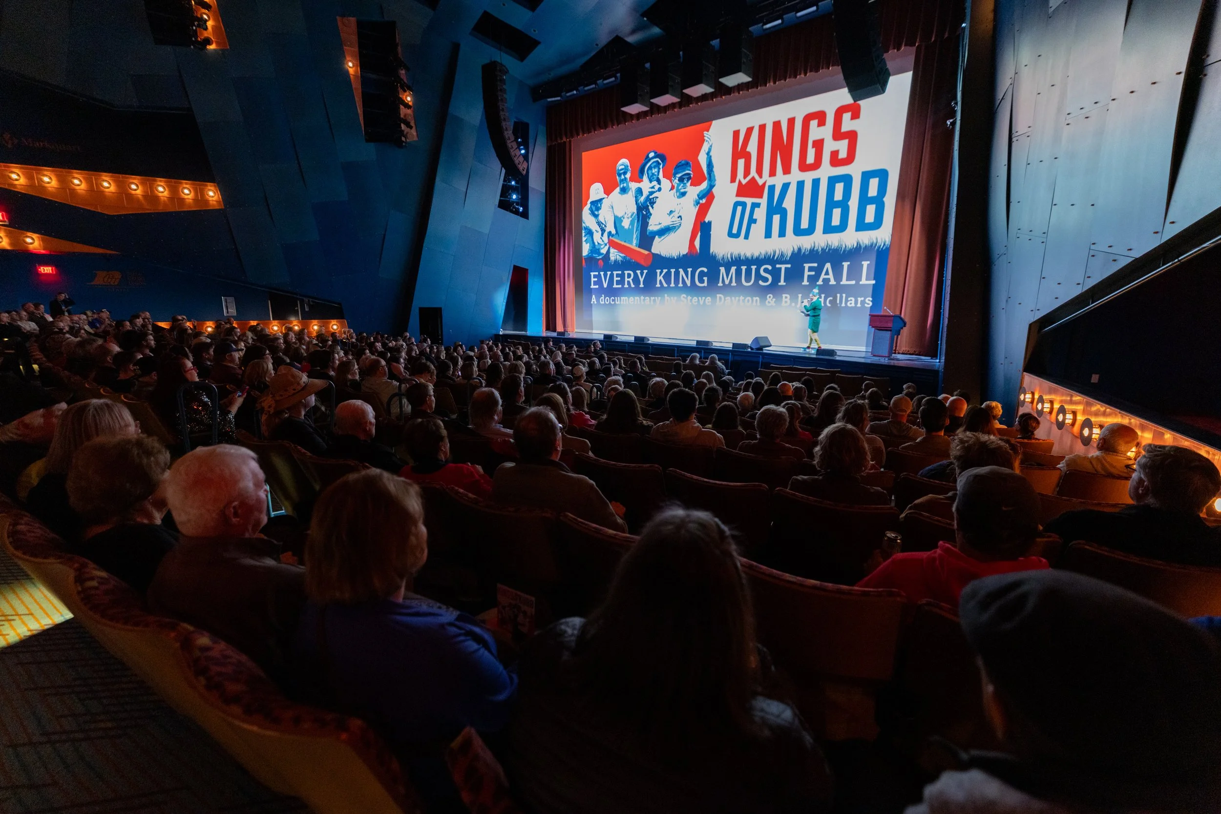 KOK Premiere Elf.jpg