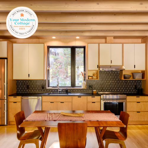 Icicle House 03 wins Your Modern Cottage Award for best Small Cottage